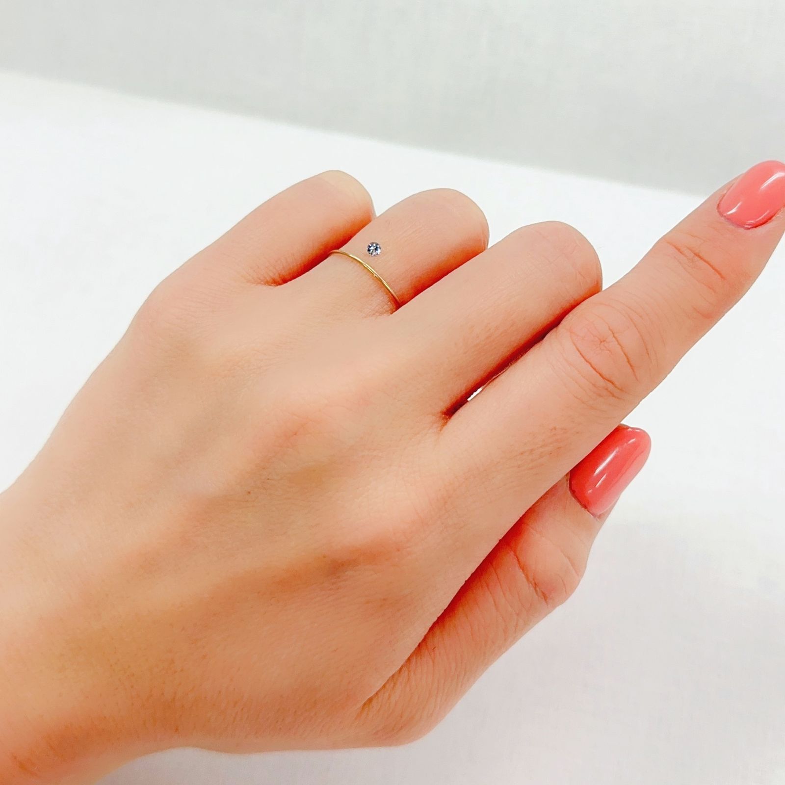 ベニトアイト(宝石名ベニトアイト)アメリカ・カリフォルニア州産 0.051ct 識別済[230220697]2.3x2.3mm前後