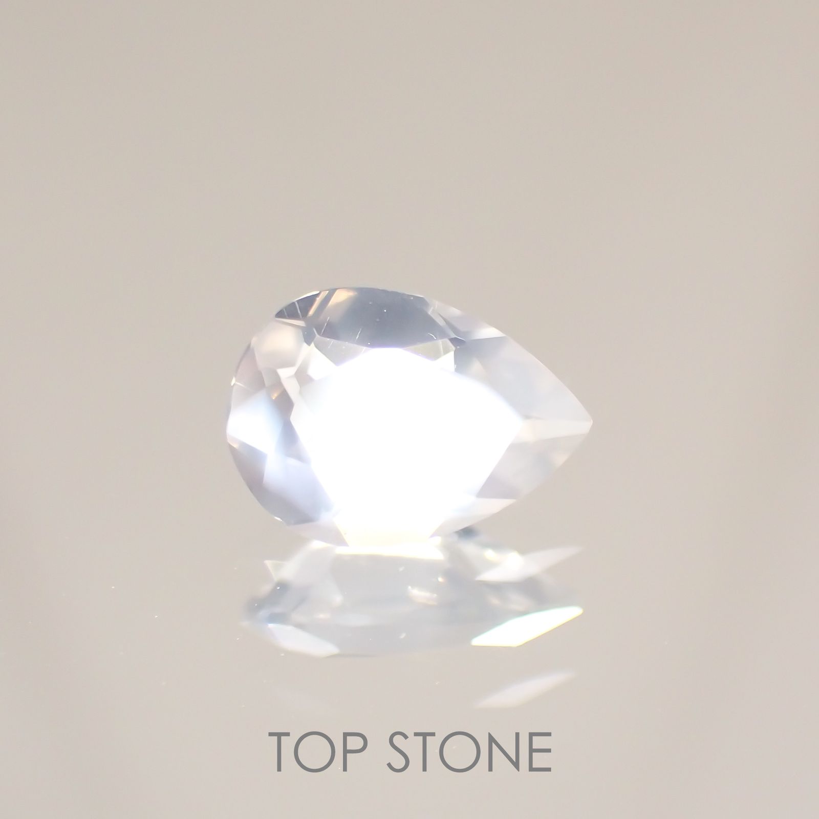 ムーンストーン(宝石名ムーンストーン)インド/スリランカ産 0.53ct 識別済[211113671]7.1x5mm前後