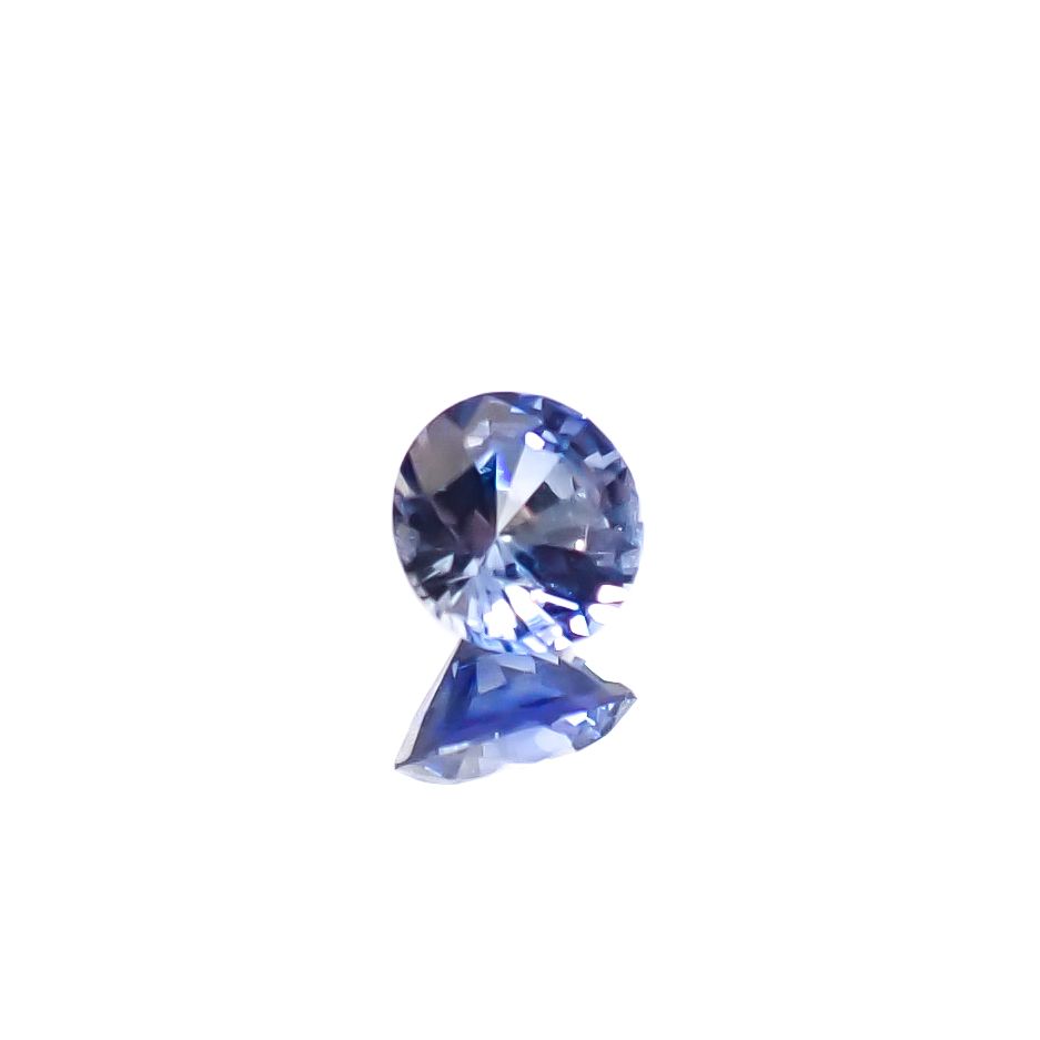アイスブルーサファイア スリランカ産 0.26ct [250129732]3.9x3.9mm前後