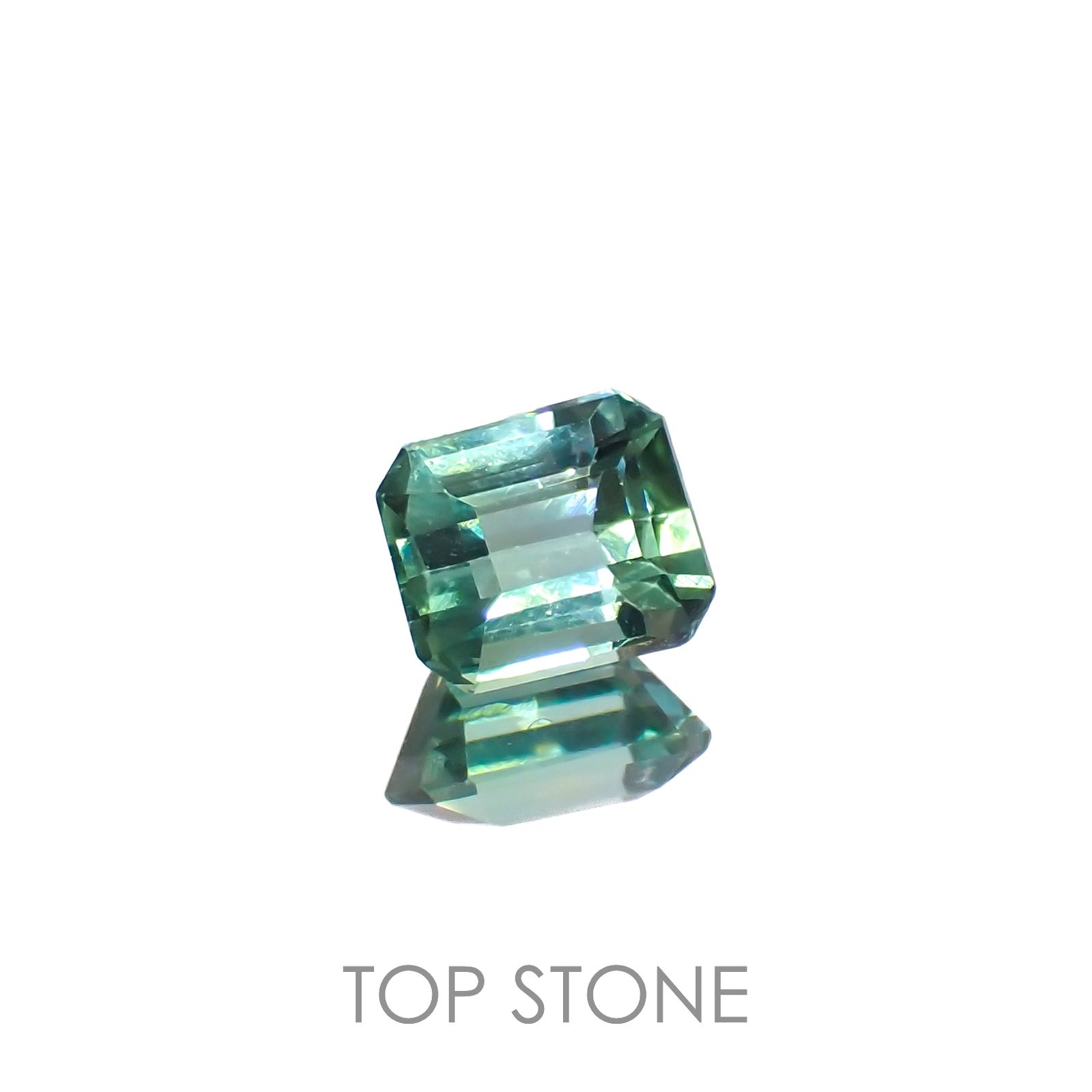 ブルーグリーントルマリン(宝石名トルマリン)ルワンダ産 0.93ct 識別済[221118986]6x5.1mm前後