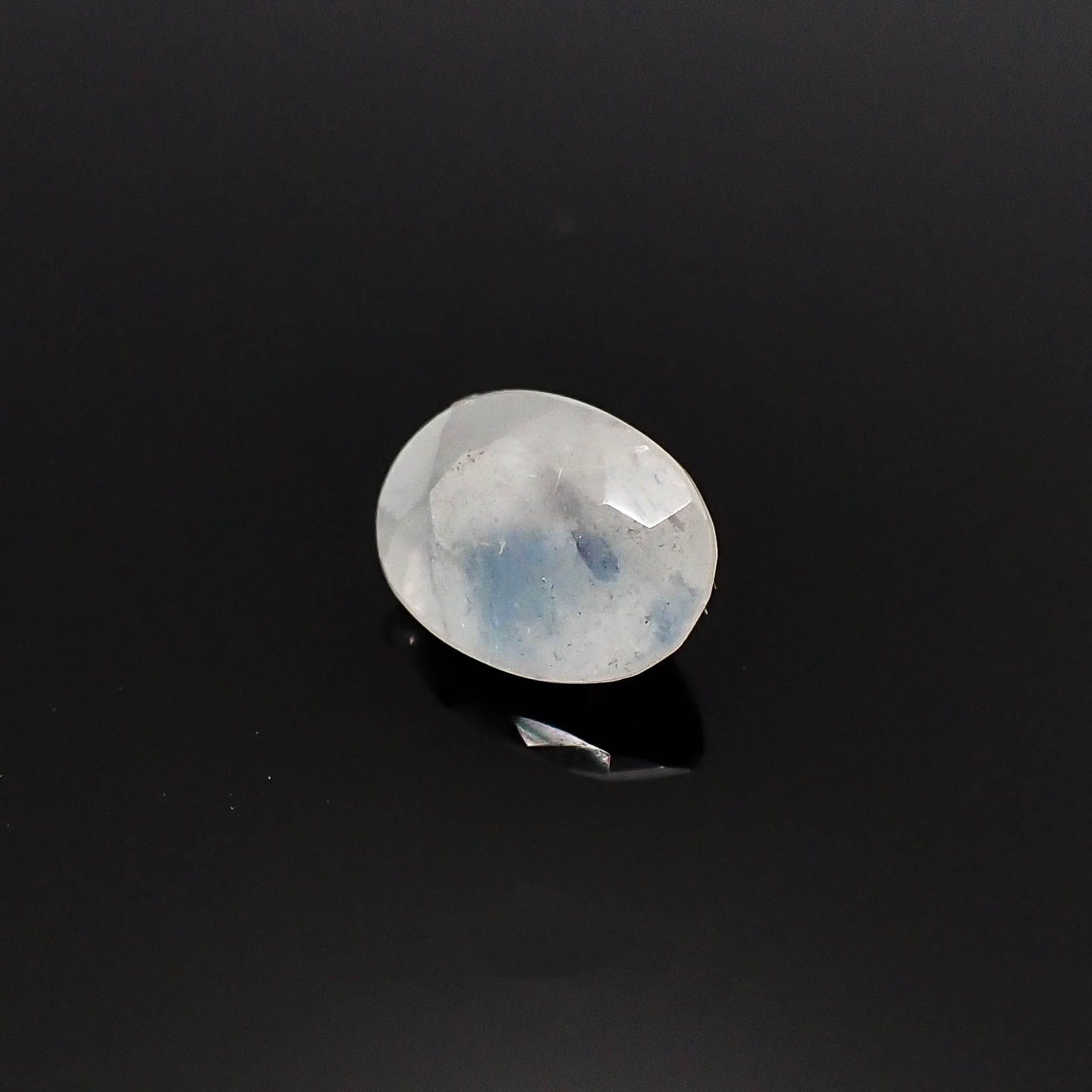 ユークレース ブラジル産 ルース 0.77ct[20084561]6.7×4.9mm前後