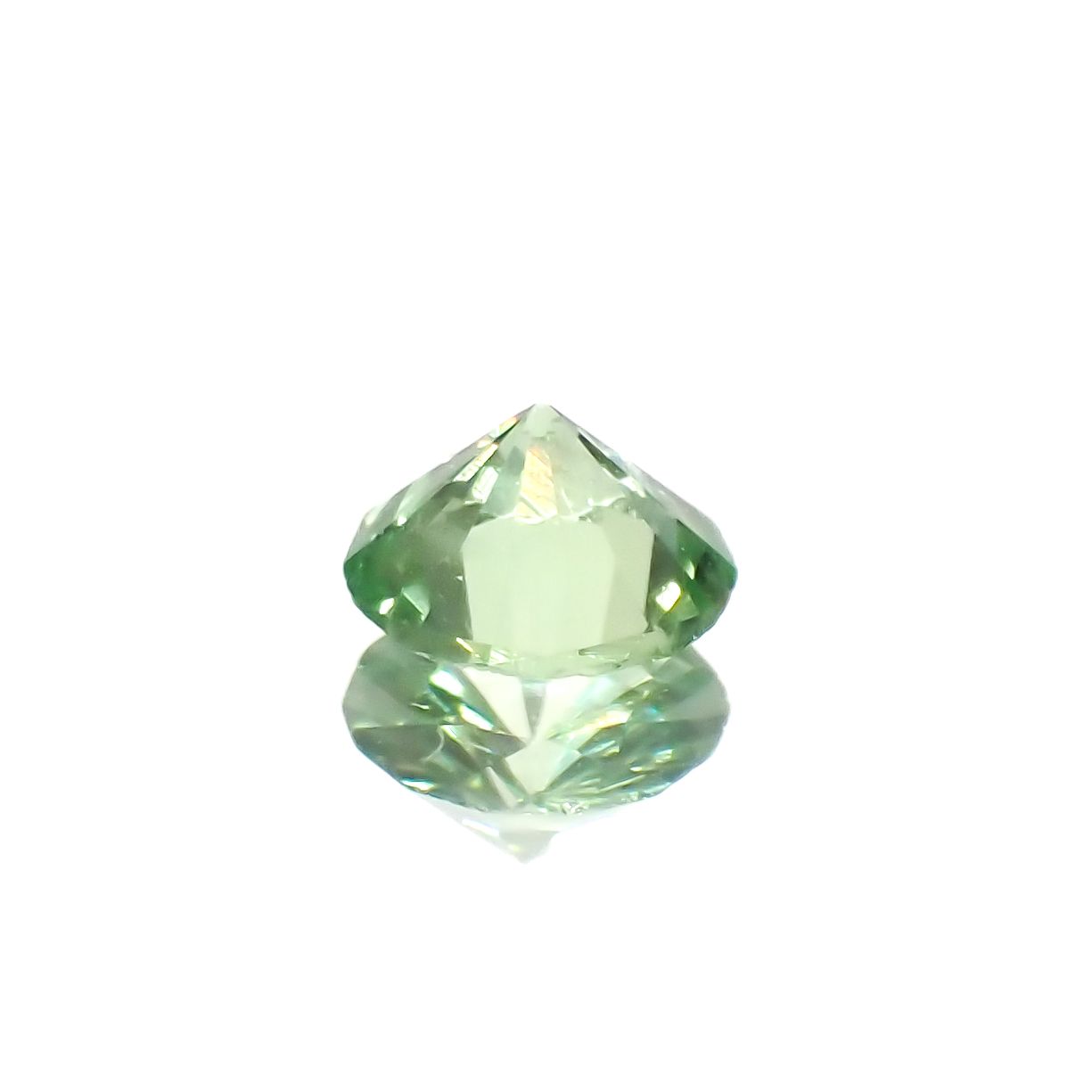 ミントガーネット(宝石名ガーネット)タンザニア産 0.20ct 識別済[230823066]3.9x3.9mm前後