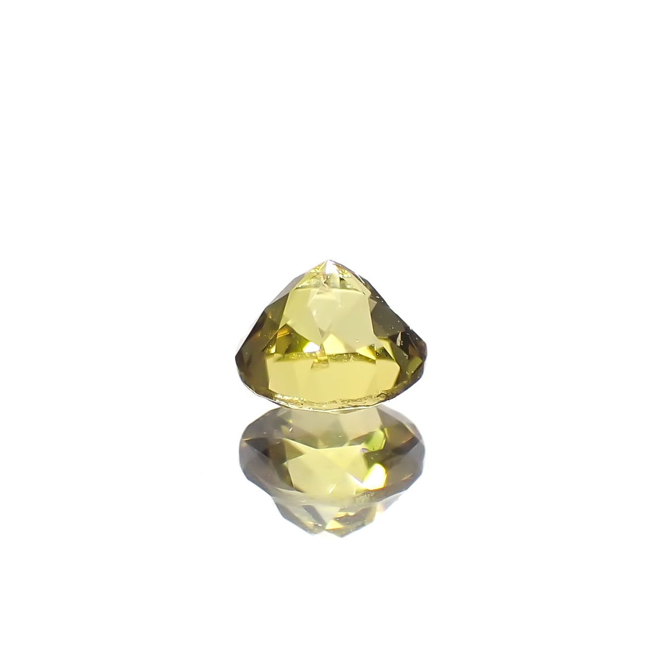 カナリートルマリン ザンビア・カナリー鉱山産 0.30ct[240527820]3.9x3.9mm前後