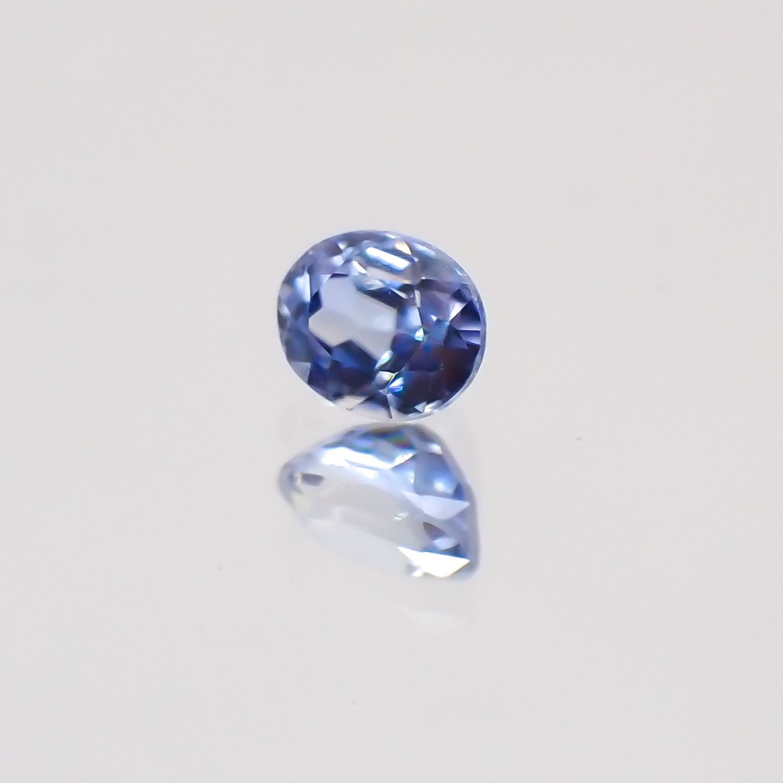 ベニトアイト(宝石名ベニトアイト) アメリカ・カリフォルニア産 0.13ct 識別済[20129264]3.3×2.6mm前後