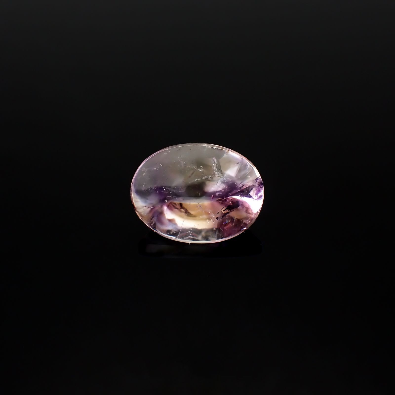 アメジストエレスチャル ブラジル産 8.24ct[220917971]16.4x12.4mm前後