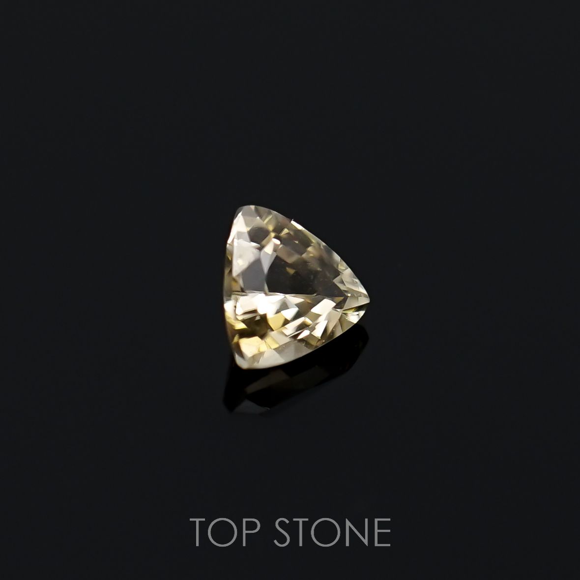 シンハライト スリランカ産 0.32ct[230119778]4.2x4.2mm前後