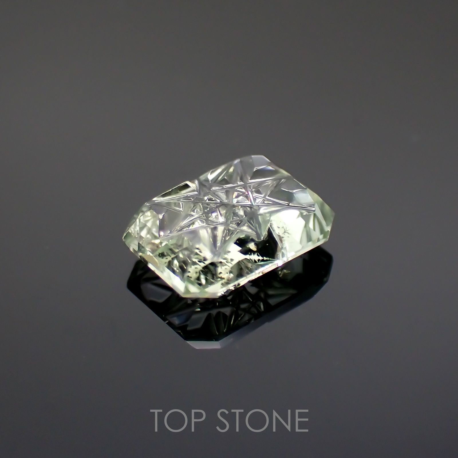 ◇甲州貴石切子Plus Three◇ミントトルマリン(宝石名トルマリン)カード付き ルワンダ産 1.189ct ソ付(彩珠)[220113927]7.6x5.8mm前後