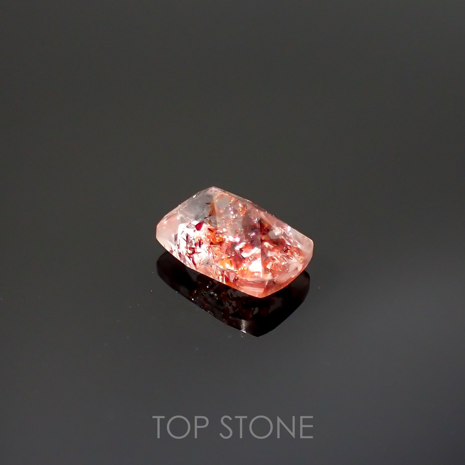 ファイヤークォーツ ナイジェリア産 1.01ct[220114767]7.3x5.1mm前後