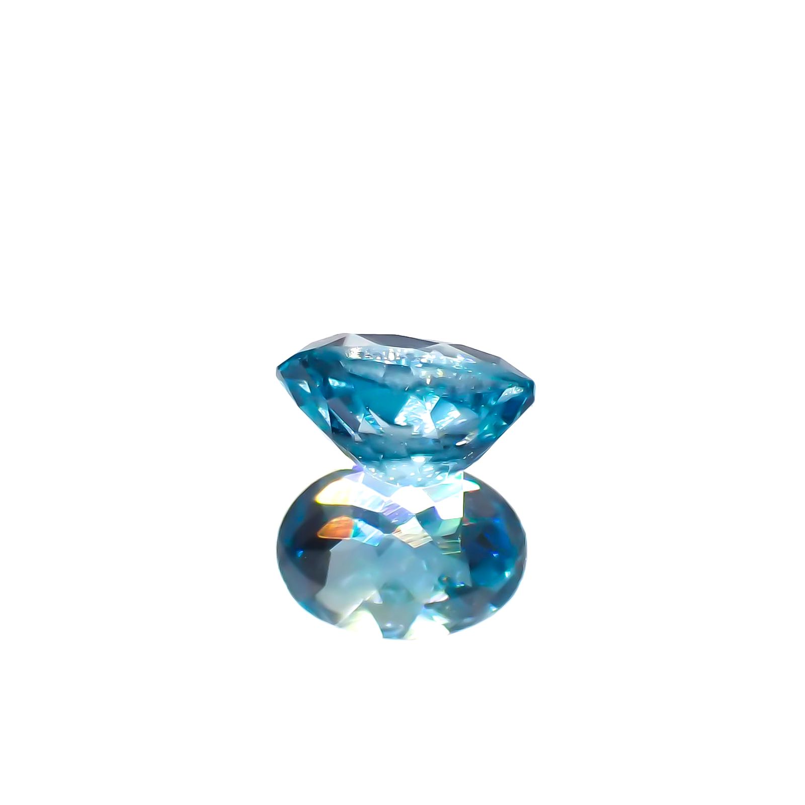 ブルージルコン カンボジア産 0.81ct[230823034]6x4.2mm前後