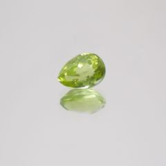 グリーンエンスタタイト(宝石名グリーン・エンスタタイト)カメルーン産 0.53ct 識別済[231224391]5.6x4.1mm前後
