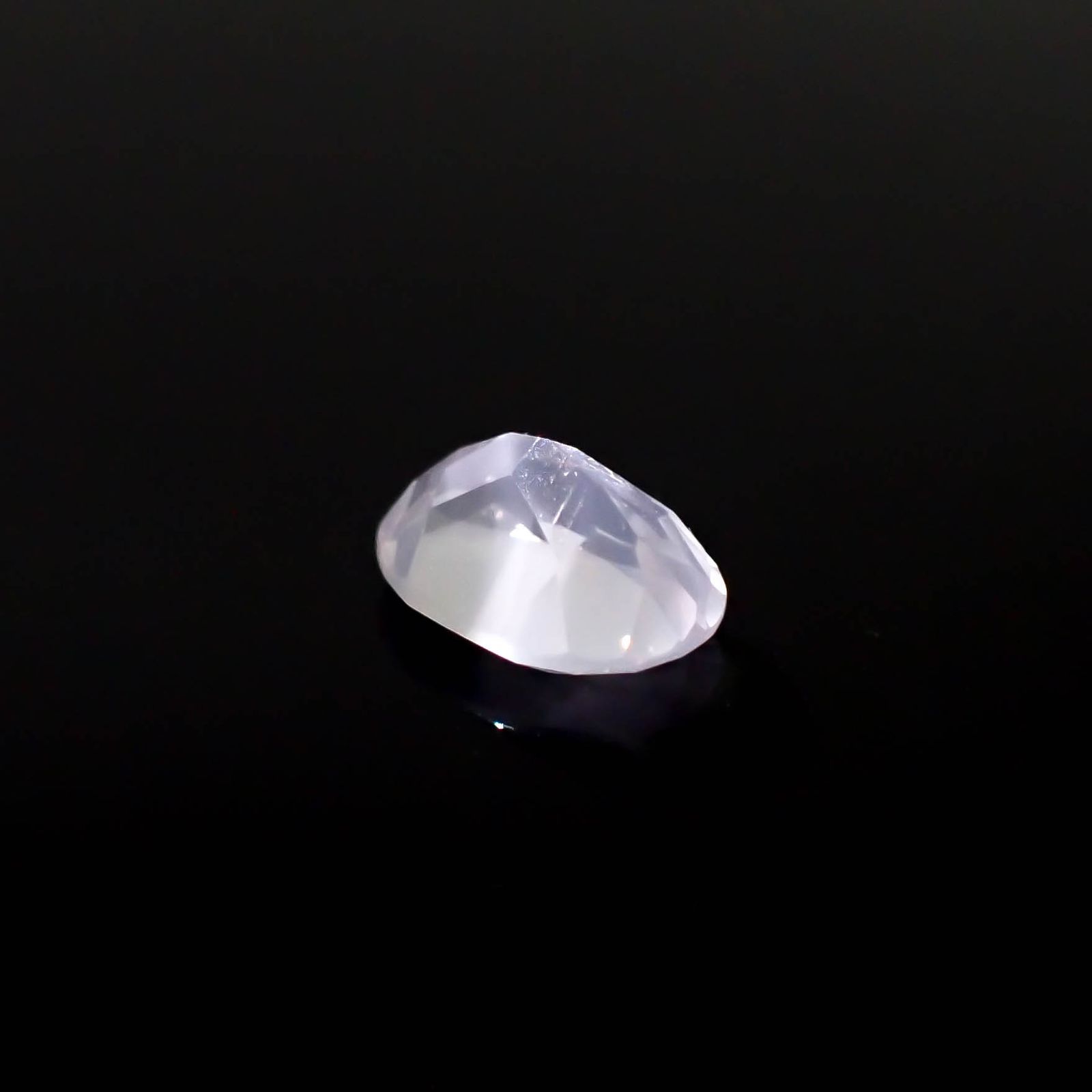 ムーンストーン(宝石名オーソクレース)インド/スリランカ産 0.67ct 識別済[240527735]7x5mm前後