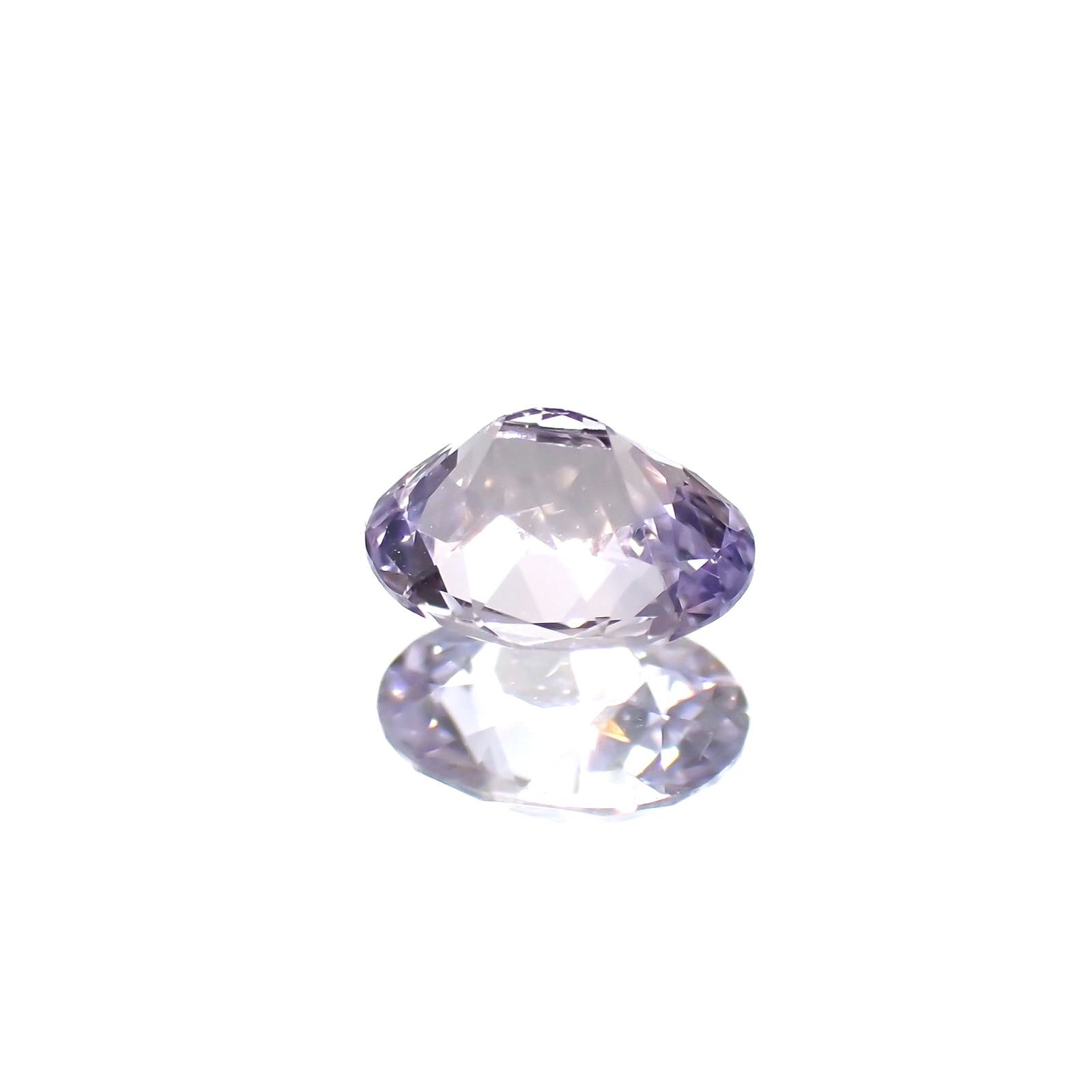 ラベンダーサファイア(宝石名サファイア)スリランカ/マダガスカル産 0.63ct 識別済[250817481]5.9x4.6mm前後