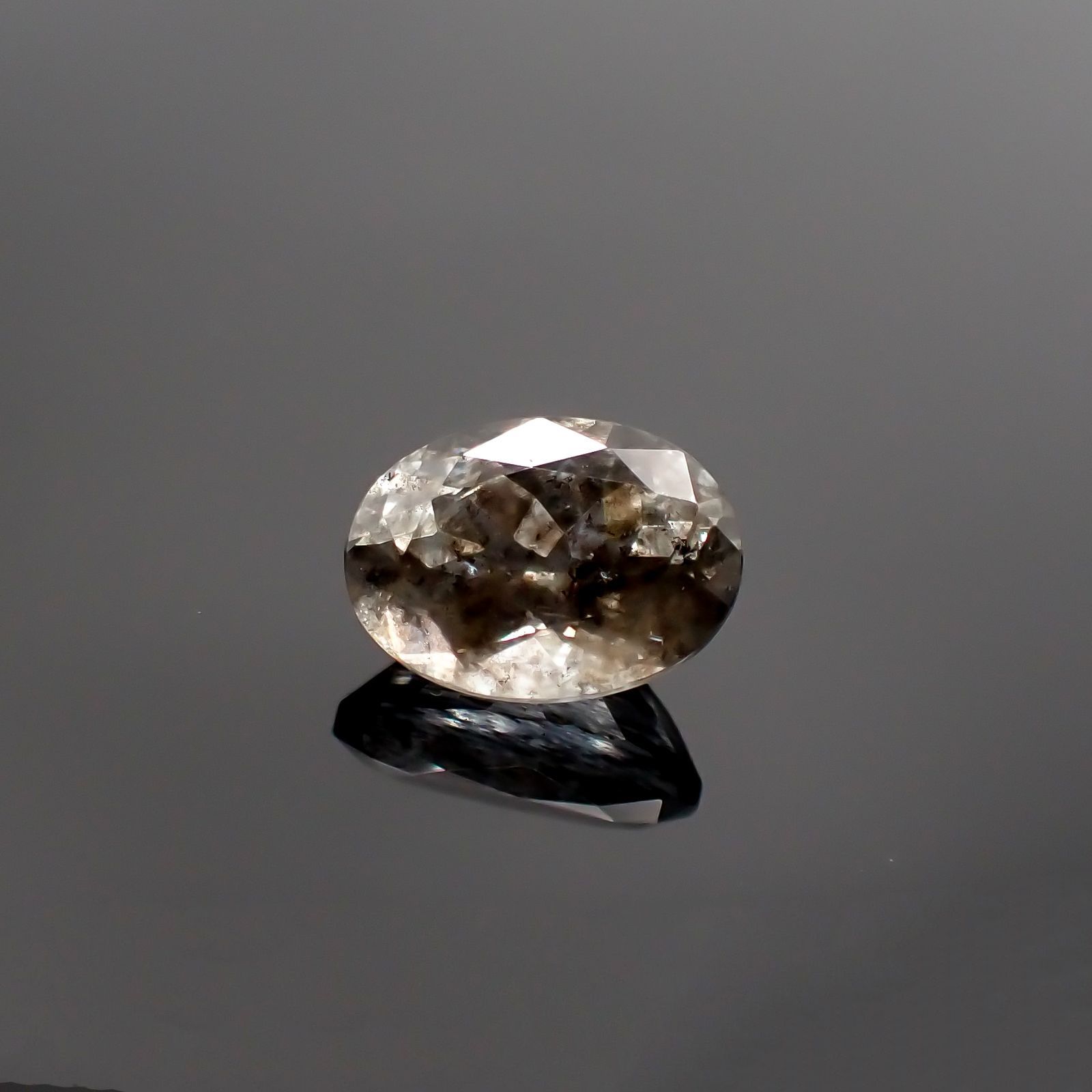 アベンチュリンアクアマリン(宝石名アクアマリン) ナイジェリア産 2.41ct 識別済[210712988]10×7.1mm前後