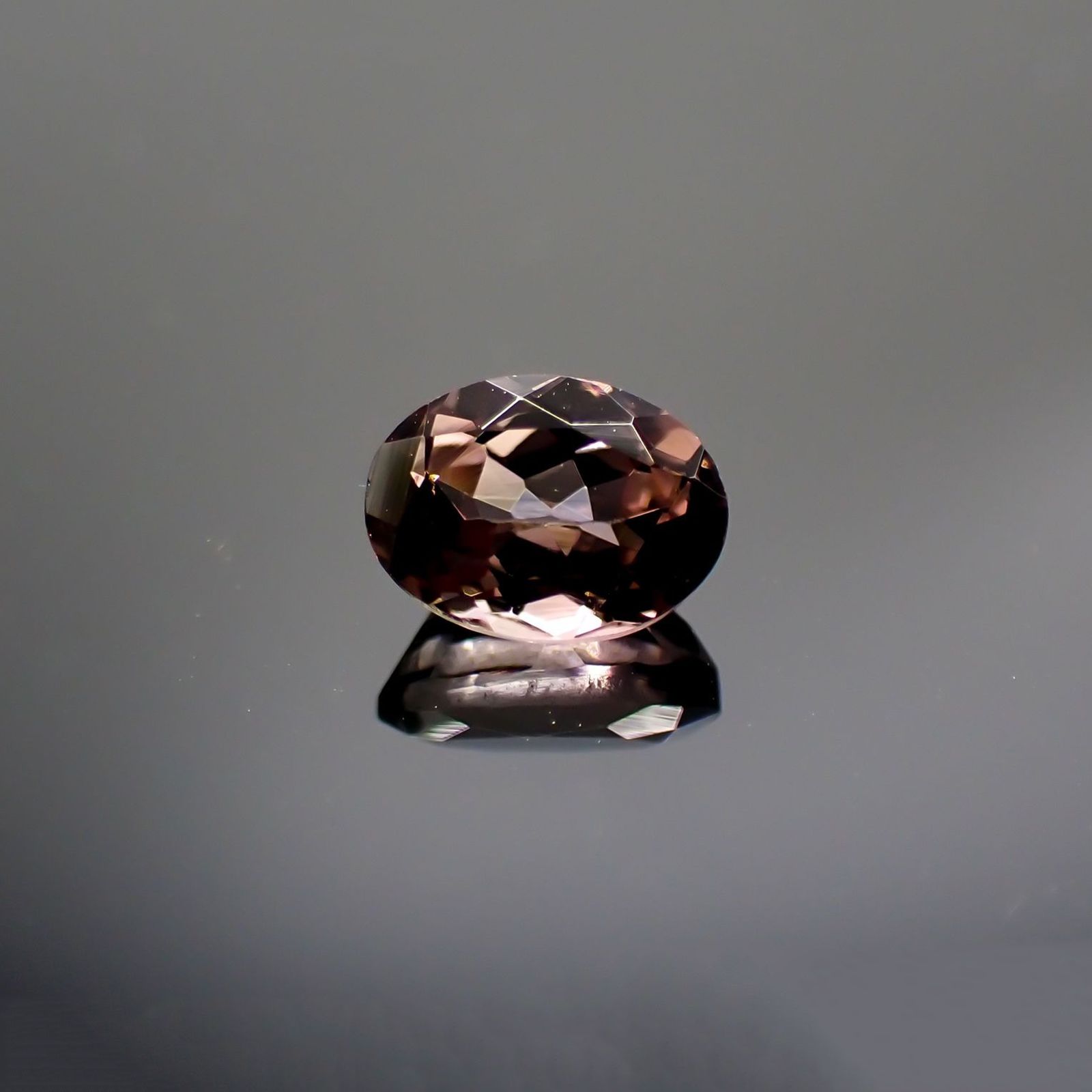 パーティカラートルマリン(宝石名パーティカラード・トルマリン) ブラジル/アフリカ産 0.94ct 識別済[211013571]6.8×5mm前後