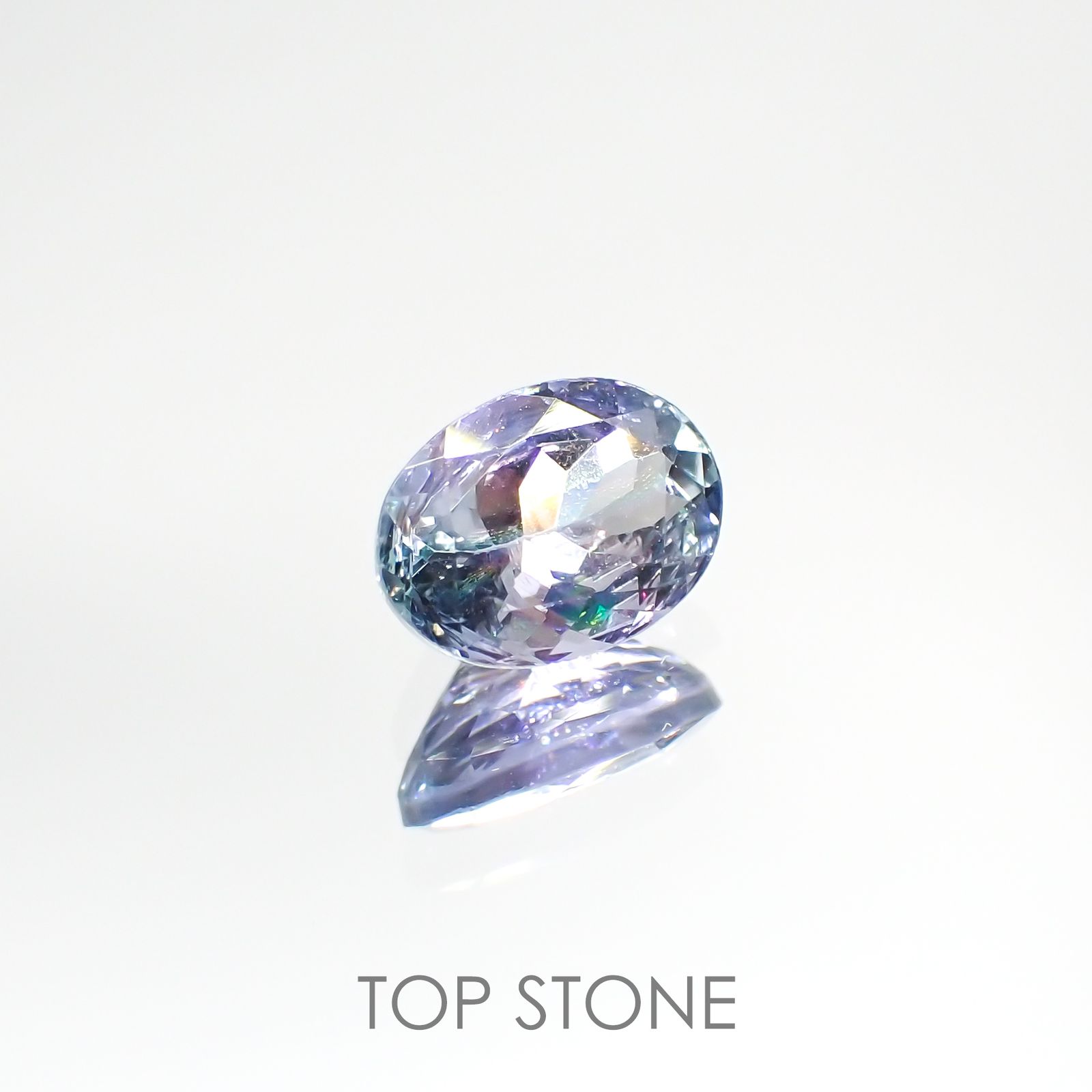 バイカラータンザナイト(ゾイサイト) タンザニア産 ルース 0.96ct[210812653]7.2×5.3mm前後