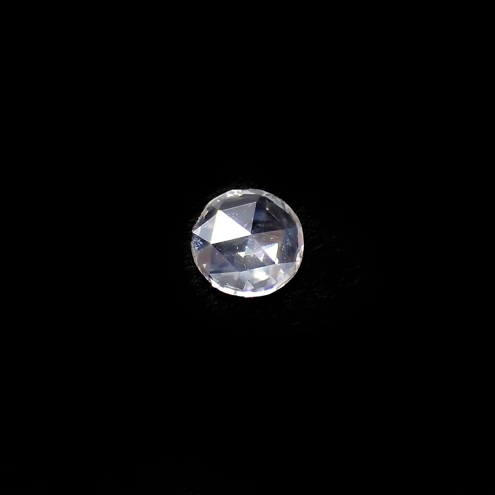 ◇ローズカット◇ダイヤモンド SI-VS/D-G(宝石名ダイアモンド) 0.043ct 識別済[250226345]2.4x2.4mm前後