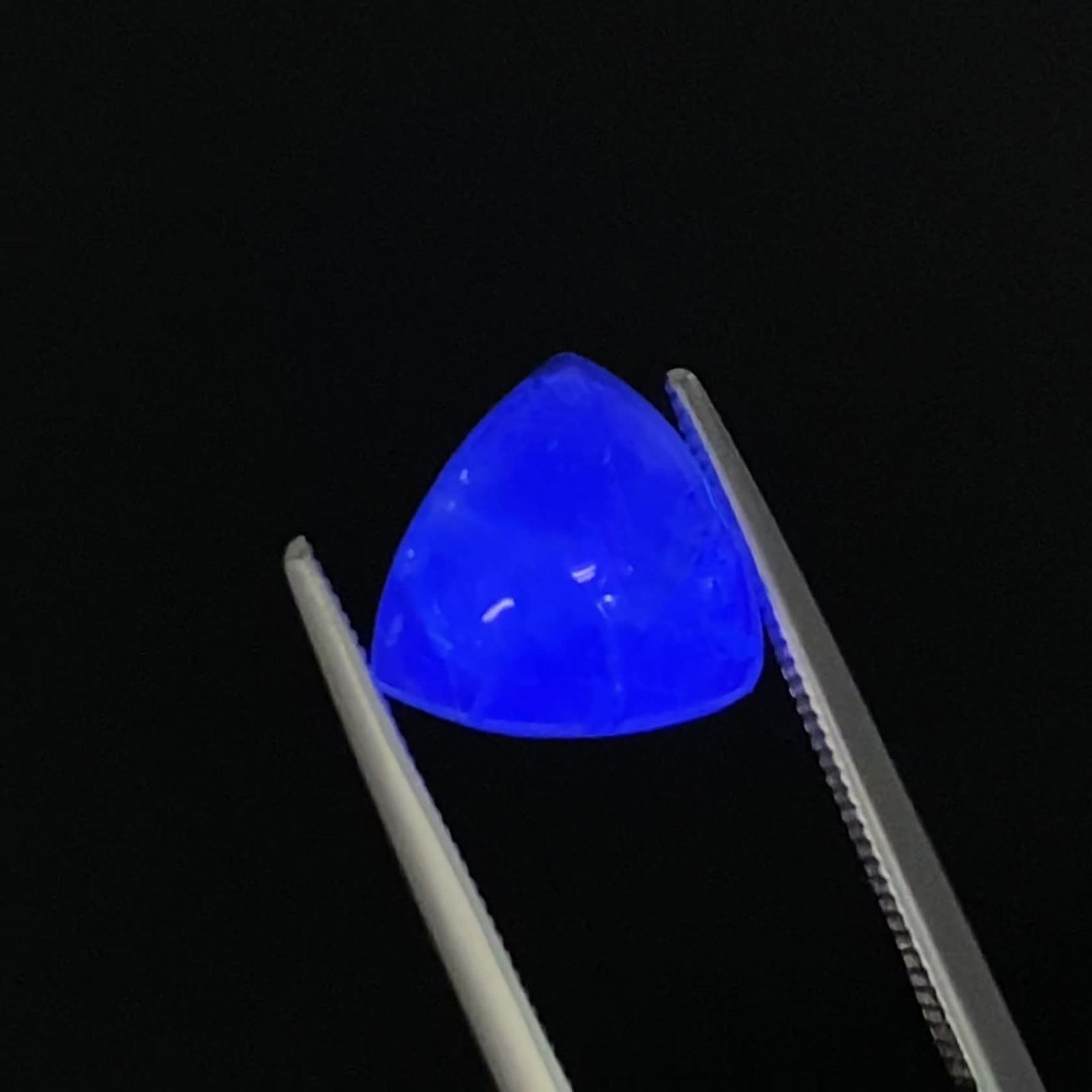 フローライト フルオレッセンス イギリス・ロジャリー鉱山産 4.63ct
