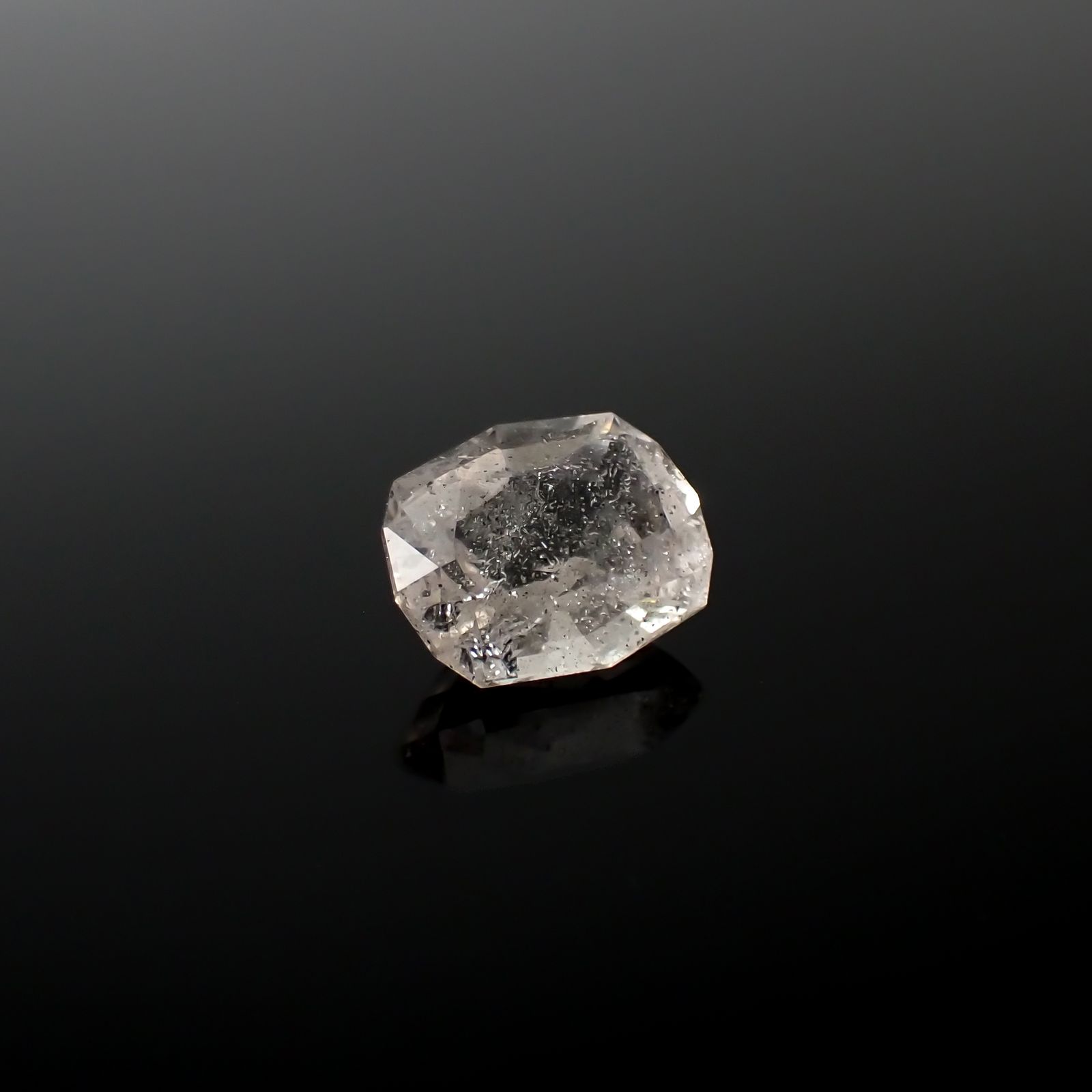 ◇カスタムカット◇ティンカーベルクォーツ ブラジル産 3.55ct[240125455]11.2x9.1mm前後