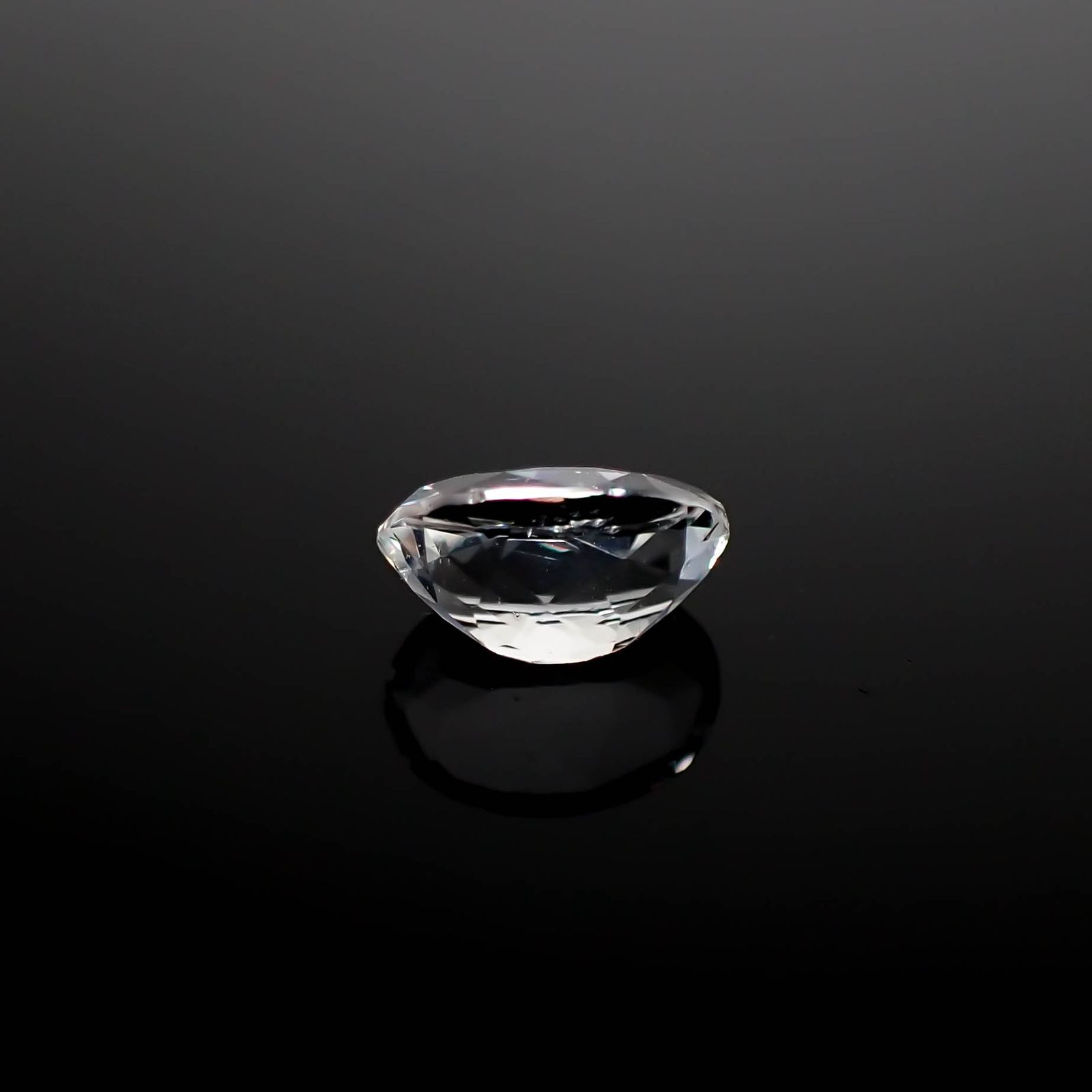 ゴッシェナイト パキスタン・ヒマラヤ産 0.73ct[240527456]7.1x5mm前後