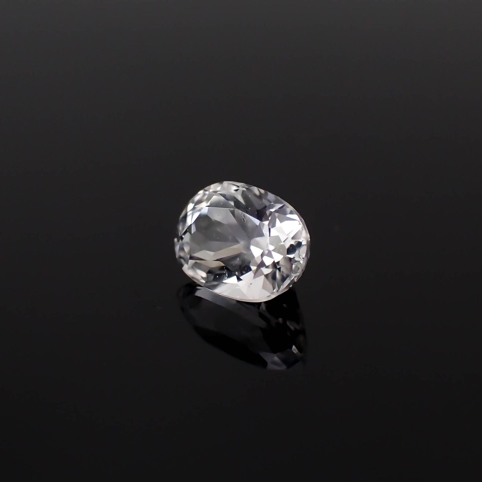 フェナカイト(宝石名フェナカイト)マダガスカル/ブラジル産 0.41ct 識別済[230522027]5.4x3.8mm前後