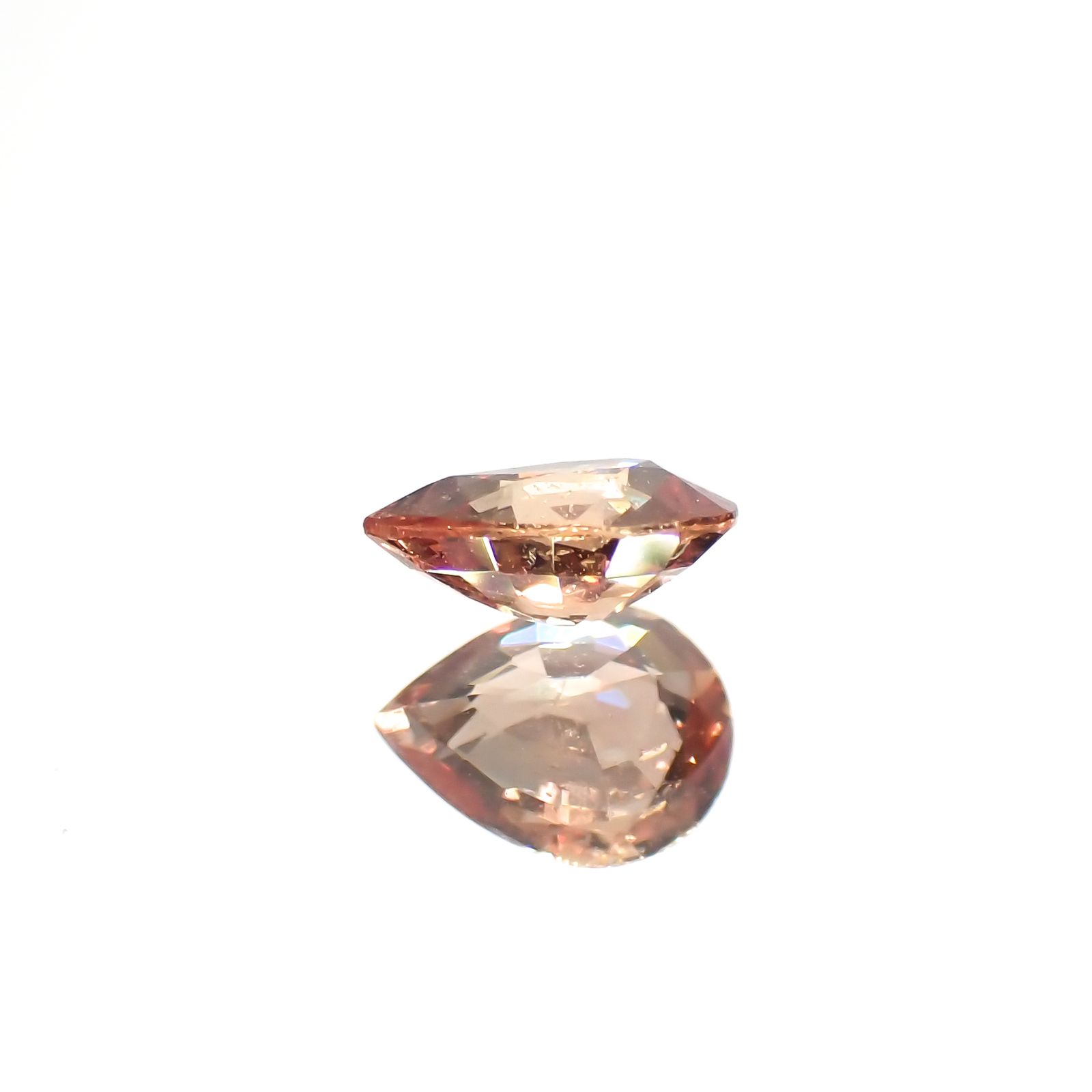 パパラチャサファイア非加熱(宝石名サファイア/別名パパラチャ・サファイア)スリランカ産 0.35ct GIA鑑付[231224696]5.1x4mm前後