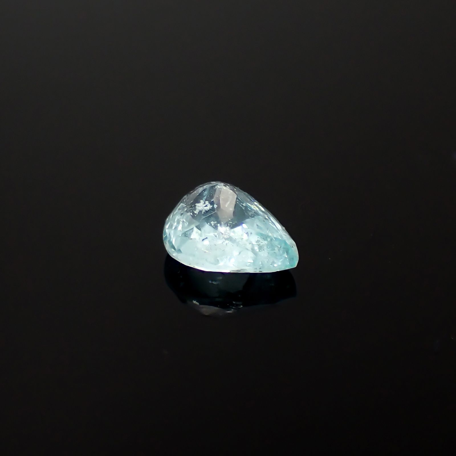 パライバトルマリン モザンビーク産 0.59ct[240928775]6x4.8mm前後