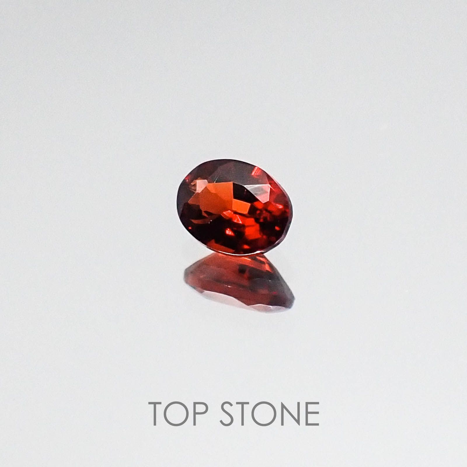 レッドスピネル タンザニア産 ルース 0.18ct[20073931]3.8×3mm前後