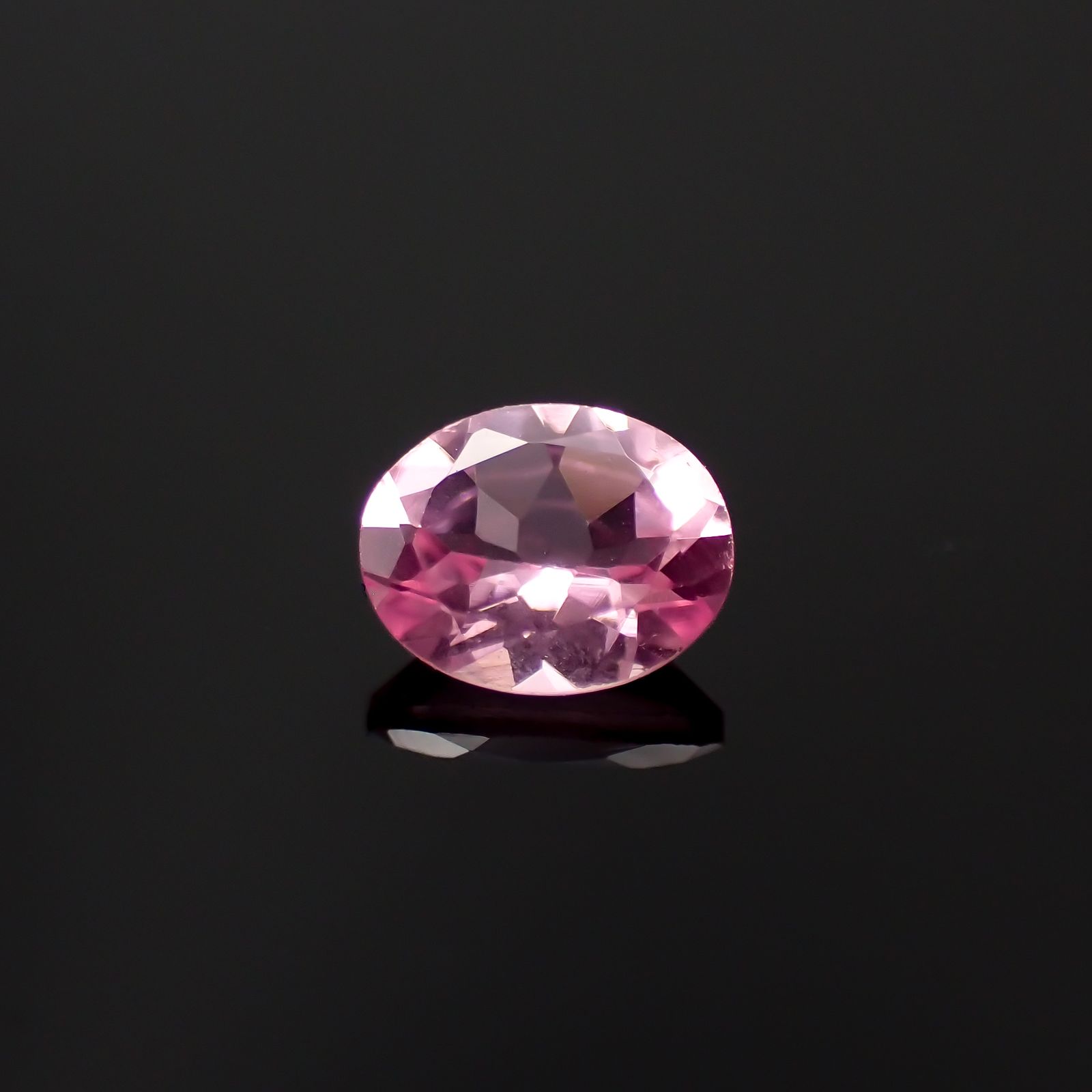 シルキーピンクスピネル タンザニア産 0.38ct[230421569]4.9x3.9mm前後