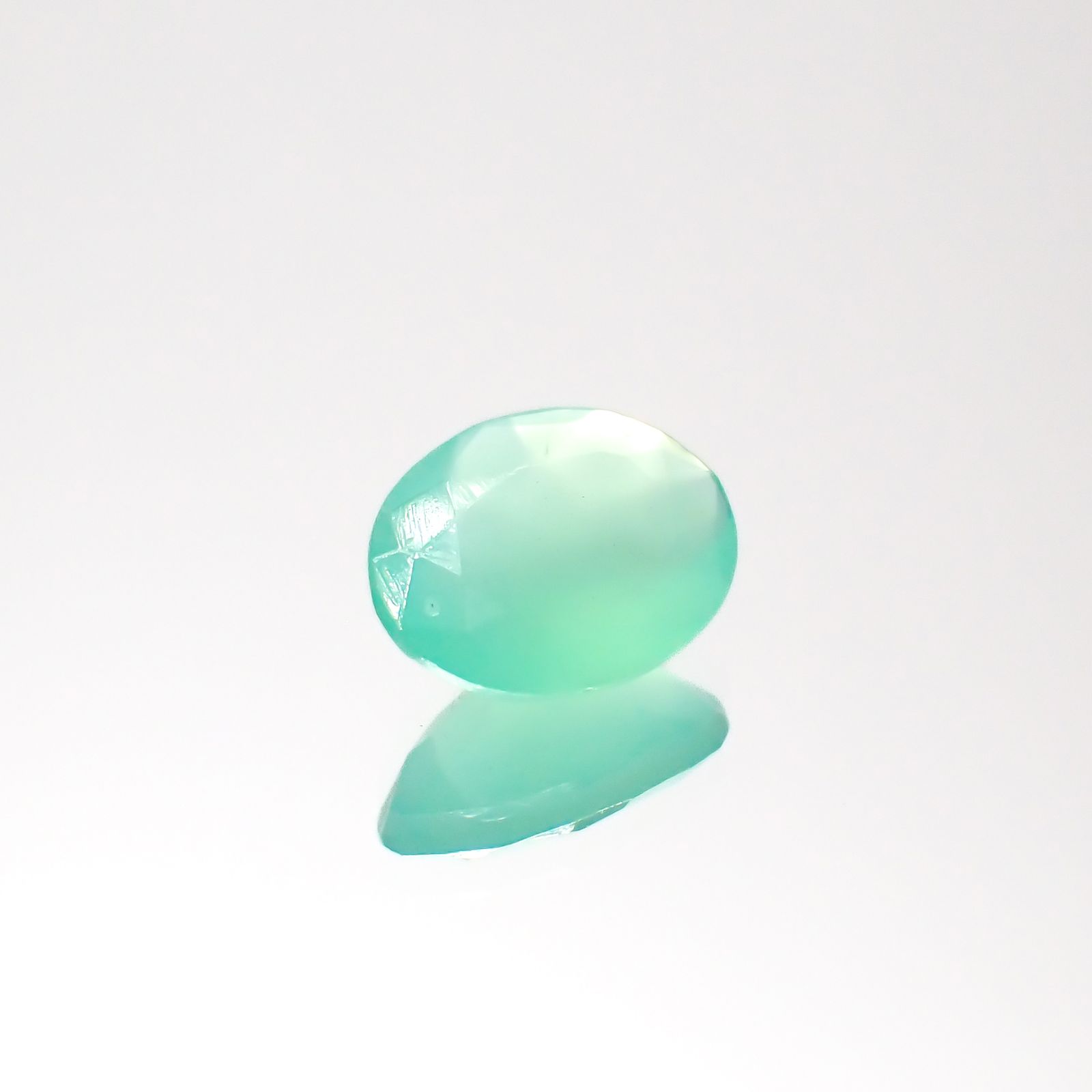 グリーンオパール 南アフリカ産 0.78ct[230522117]7.9x6.1mm前後