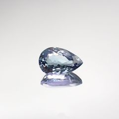 バイカラータンザナイト(宝石名タンザナイト) タンザニア産 1.371ct ソ付(彩珠)[210711815]8.7×5.5mm前後