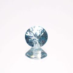 アイスブルージルコン カンボジア産 0.71ct[221018648]4.9x4.9mm前後