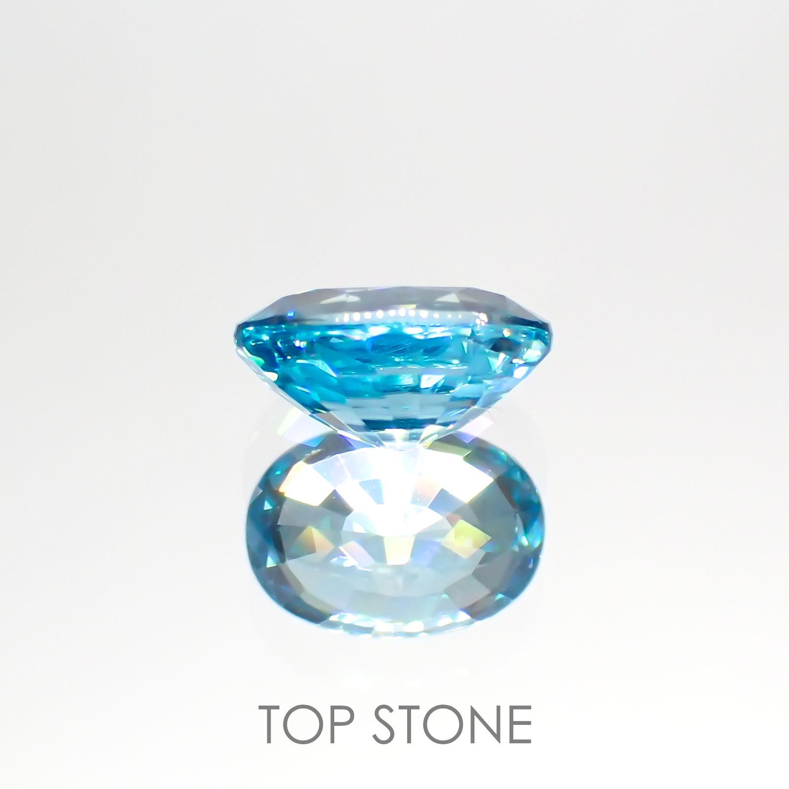 ブルージルコン(宝石名ジルコン) カンボジア産 1.35ct 識別済[20063104]7.1×5mm前後