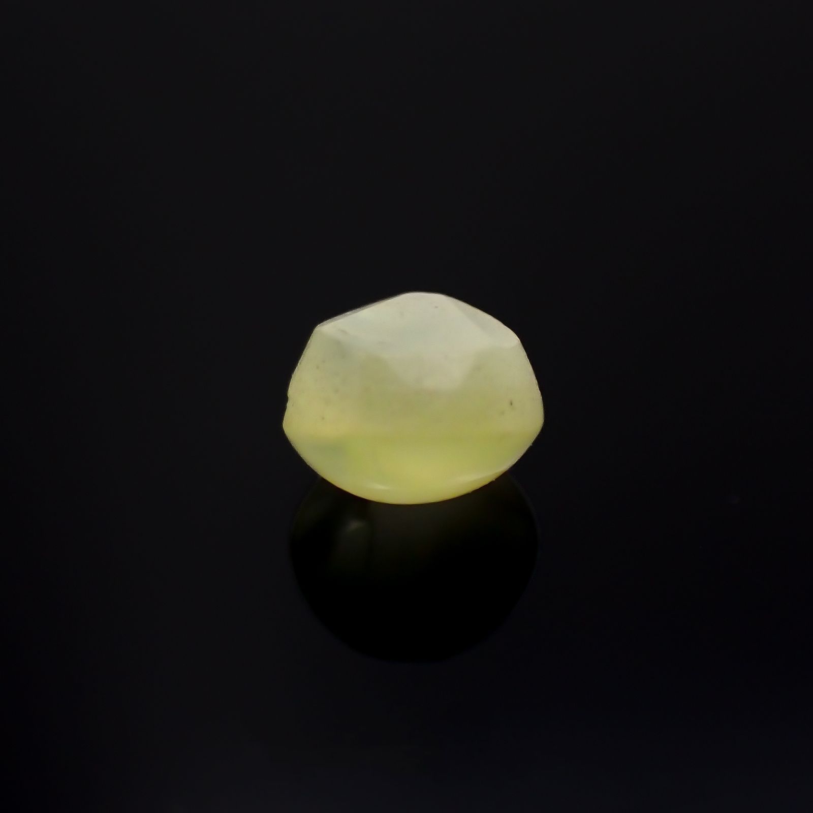 クリソベリルキャッツアイ スリランカ産 0.51ct [221018253]4x4mm前後