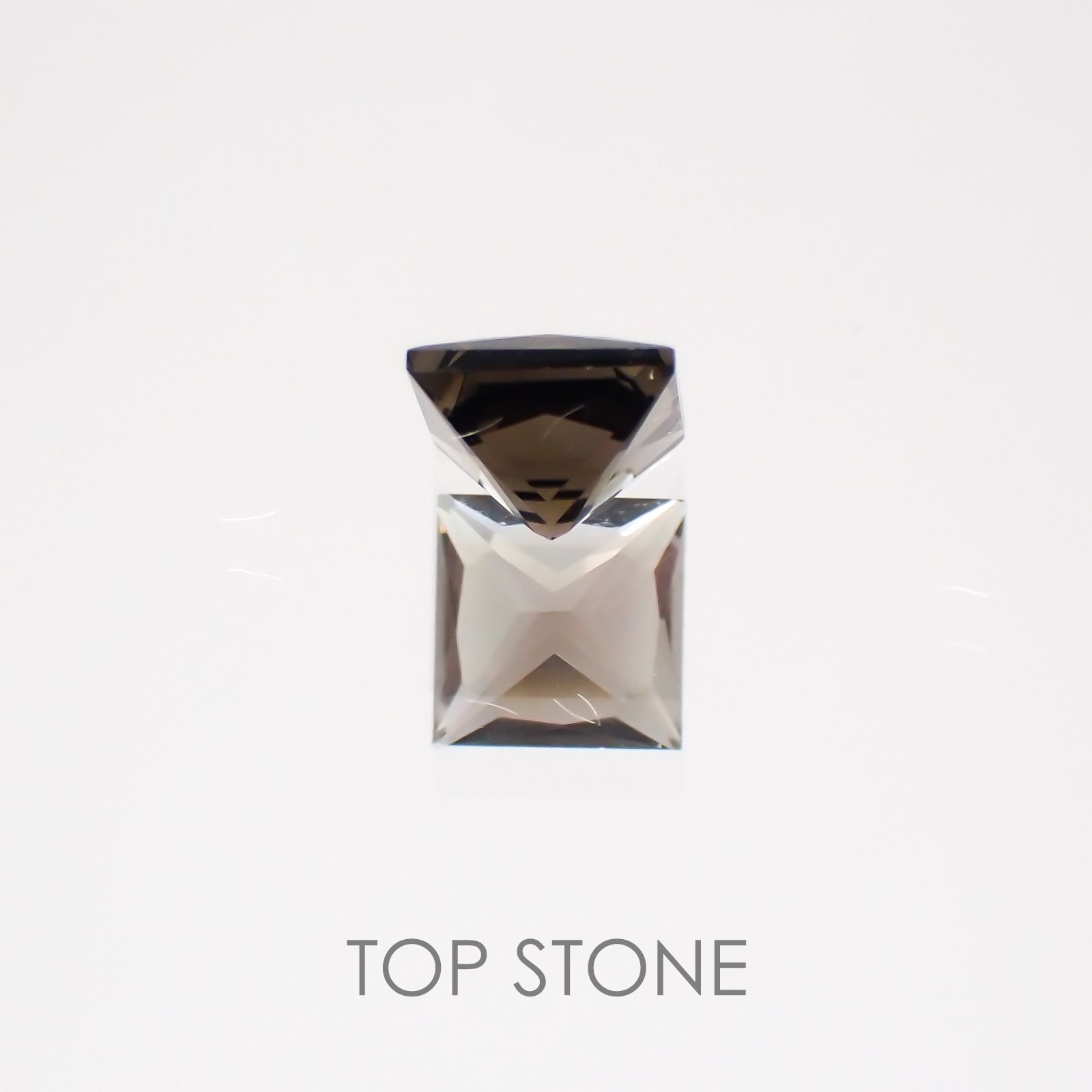 ◇プリンセスカット◇ブラウントルマリン(宝石名トルマリン) ブラジル産 0.39ct 識別済[20128897]4×4mm前後