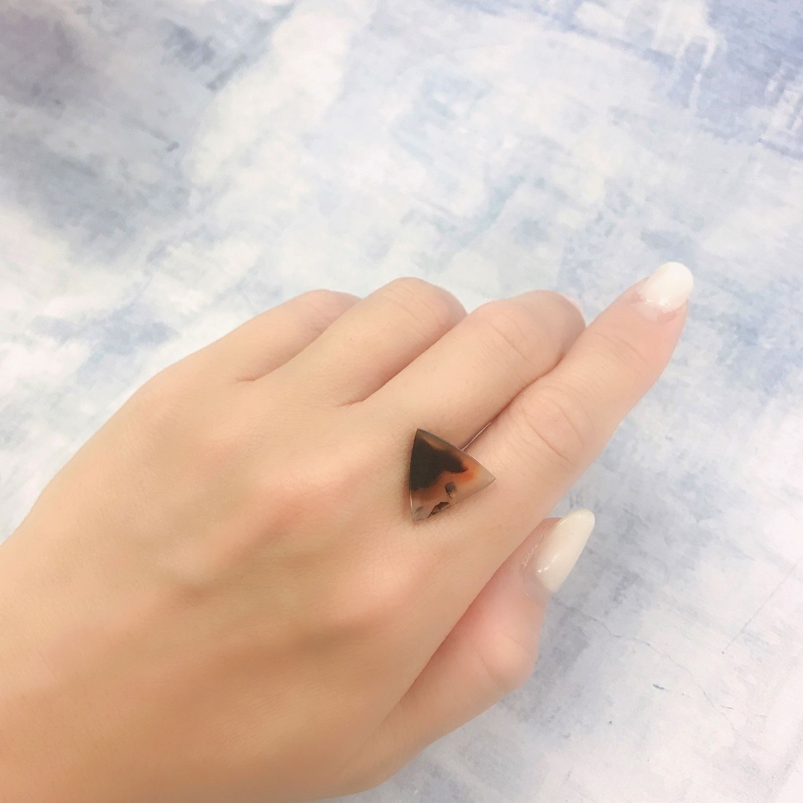 モンタナアゲート アメリカ・モンタナ州産 3.96ct[220716770]14.4x15.1mm前後