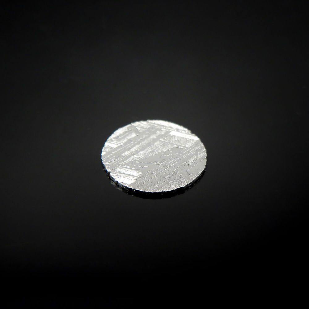 アルタイ隕石 発見地：中国 1.48ct[220616128]10x9.9mm前後