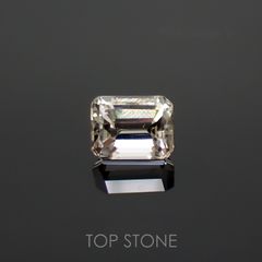 アクロアイト(宝石名トルマリン)ナイジェリア産 0.58ct 識別済[220616263]5.2x4mm前後