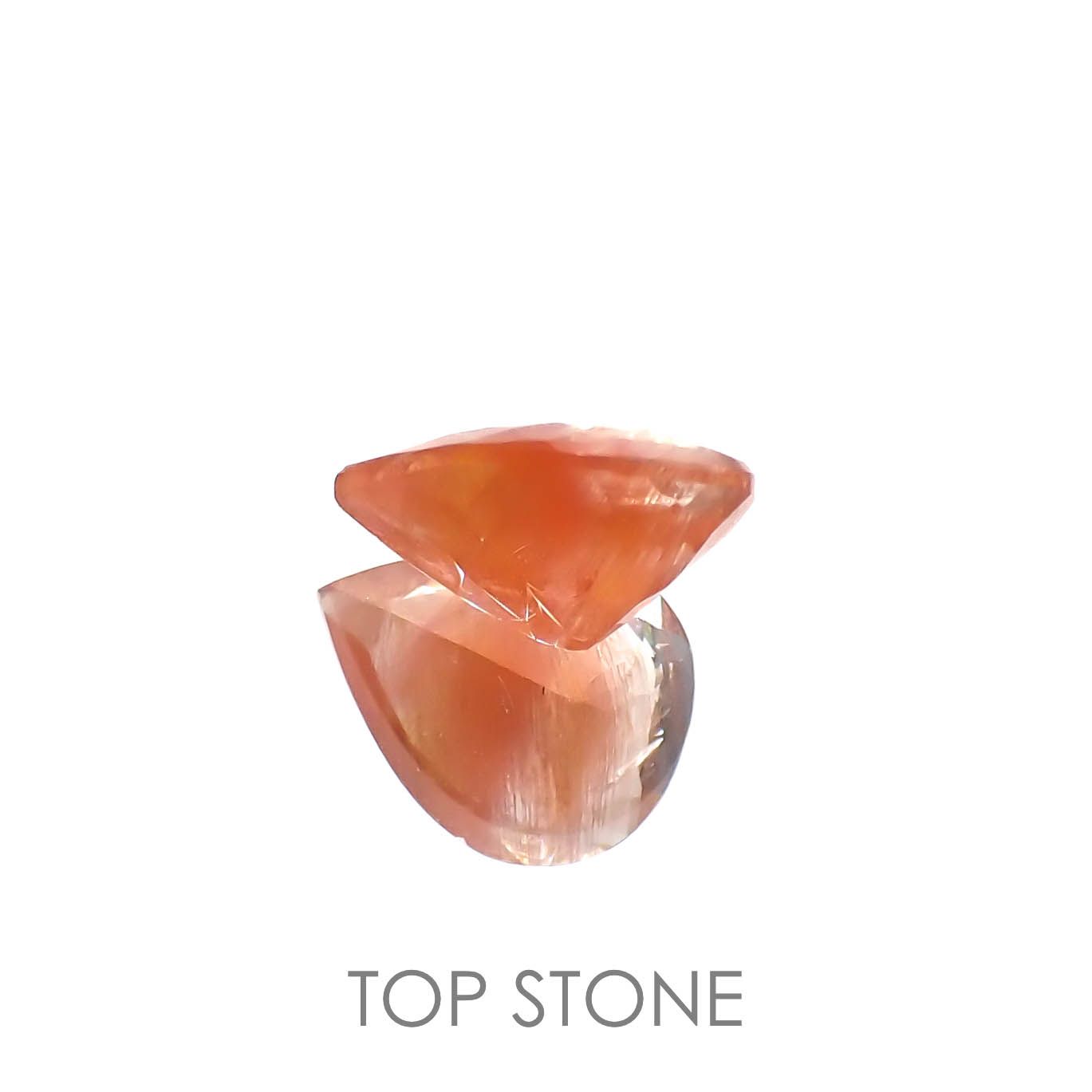 サンストーンスキャポライト(宝石名シーン・スキャポライト)タンザニア産 1.97ct 識別済[221219277]10.3x8.1mm前後