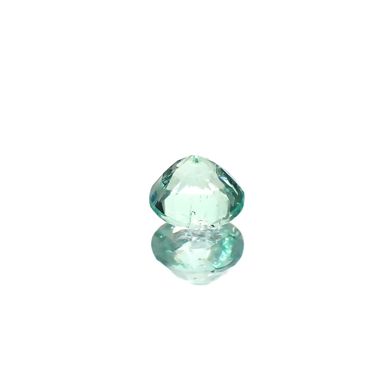 パステルカラーエメラルド コロンビア産 0.13ct[240225934]3.2x3.2mm前後