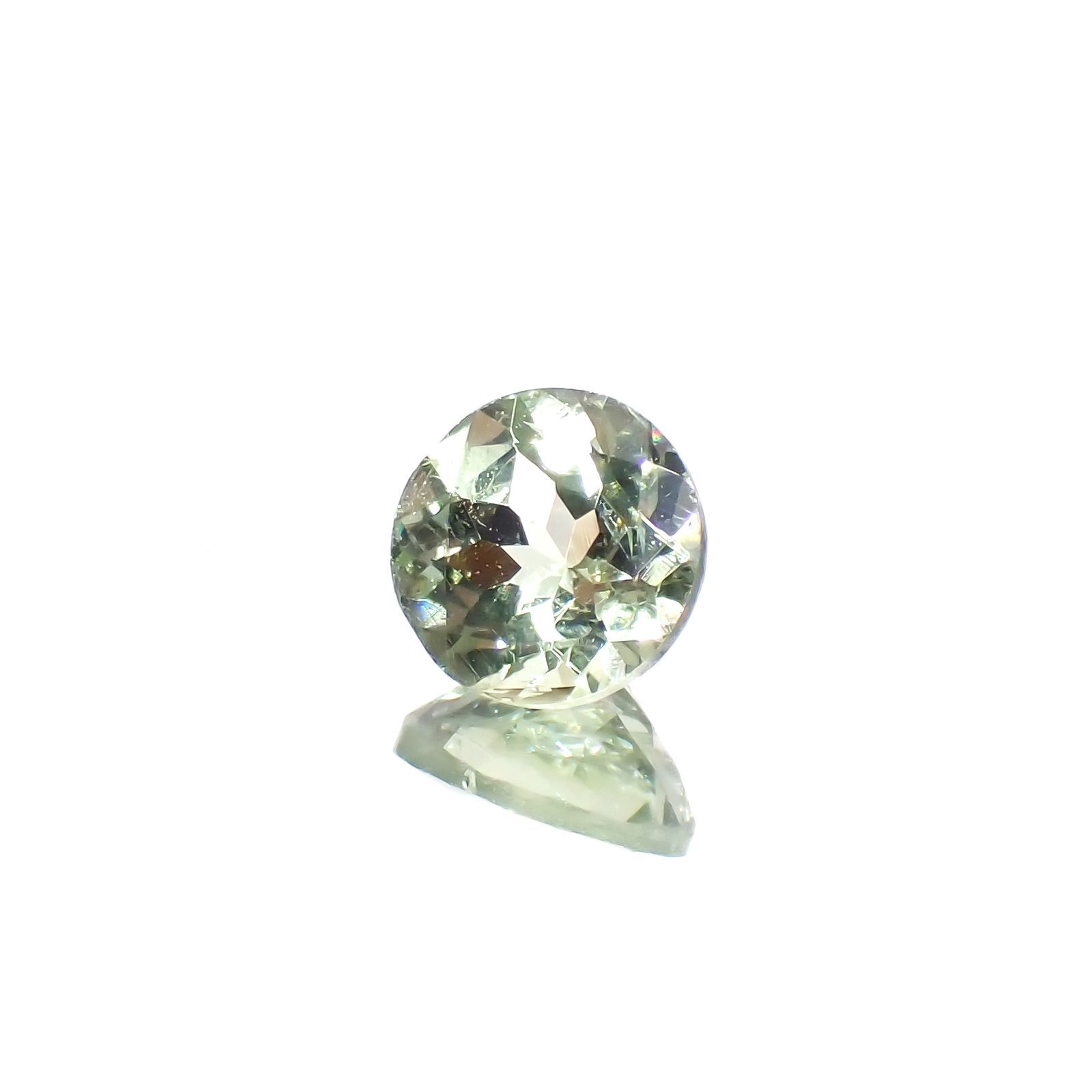 ミントガーネット タンザニア産 0.59ct[231023722]5.2x5.2mm前後