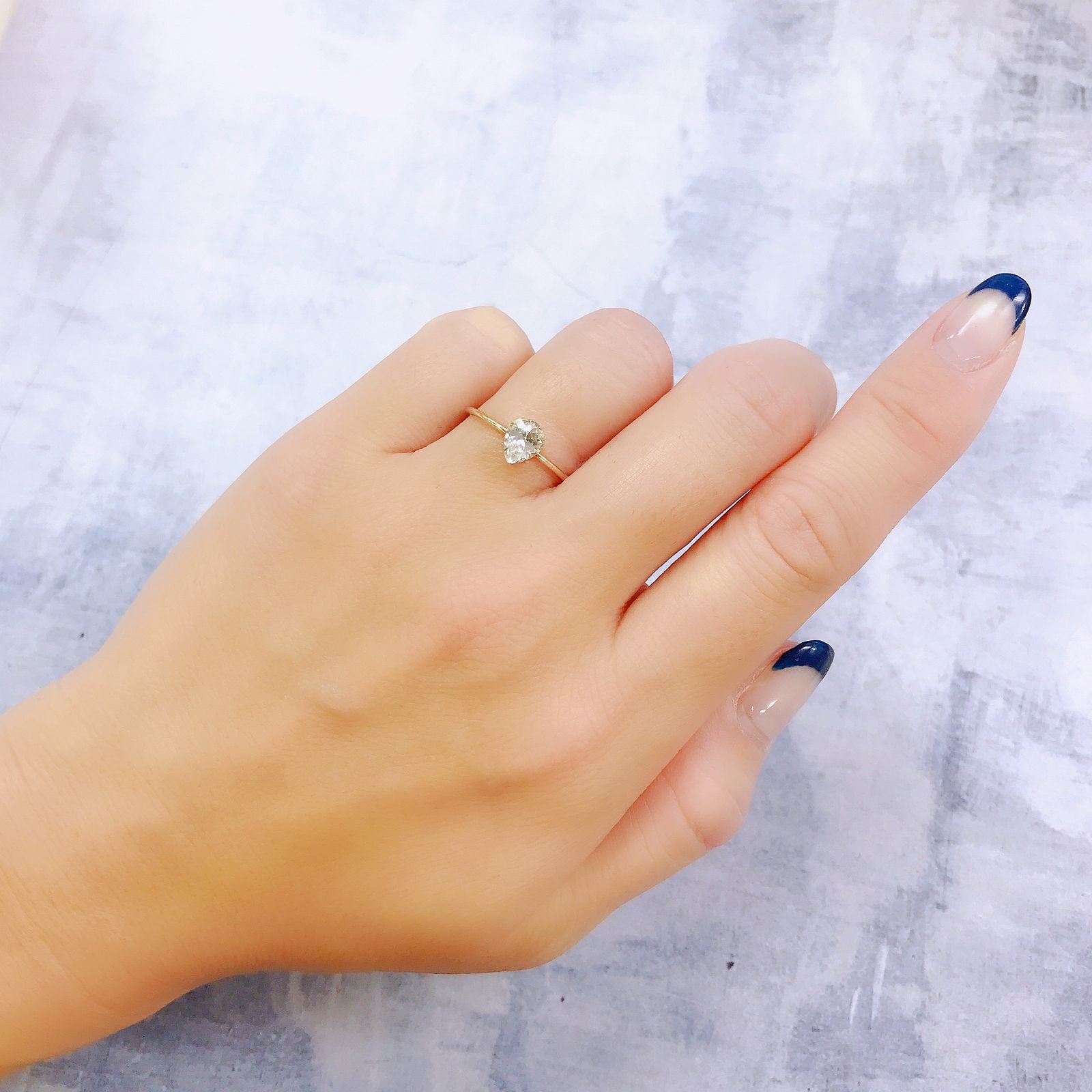 フェナカイト(宝石名フェナカイト)マダガスカル/ブラジル産 0.82ct 識別済[221119129]6.5x5.3mm前後