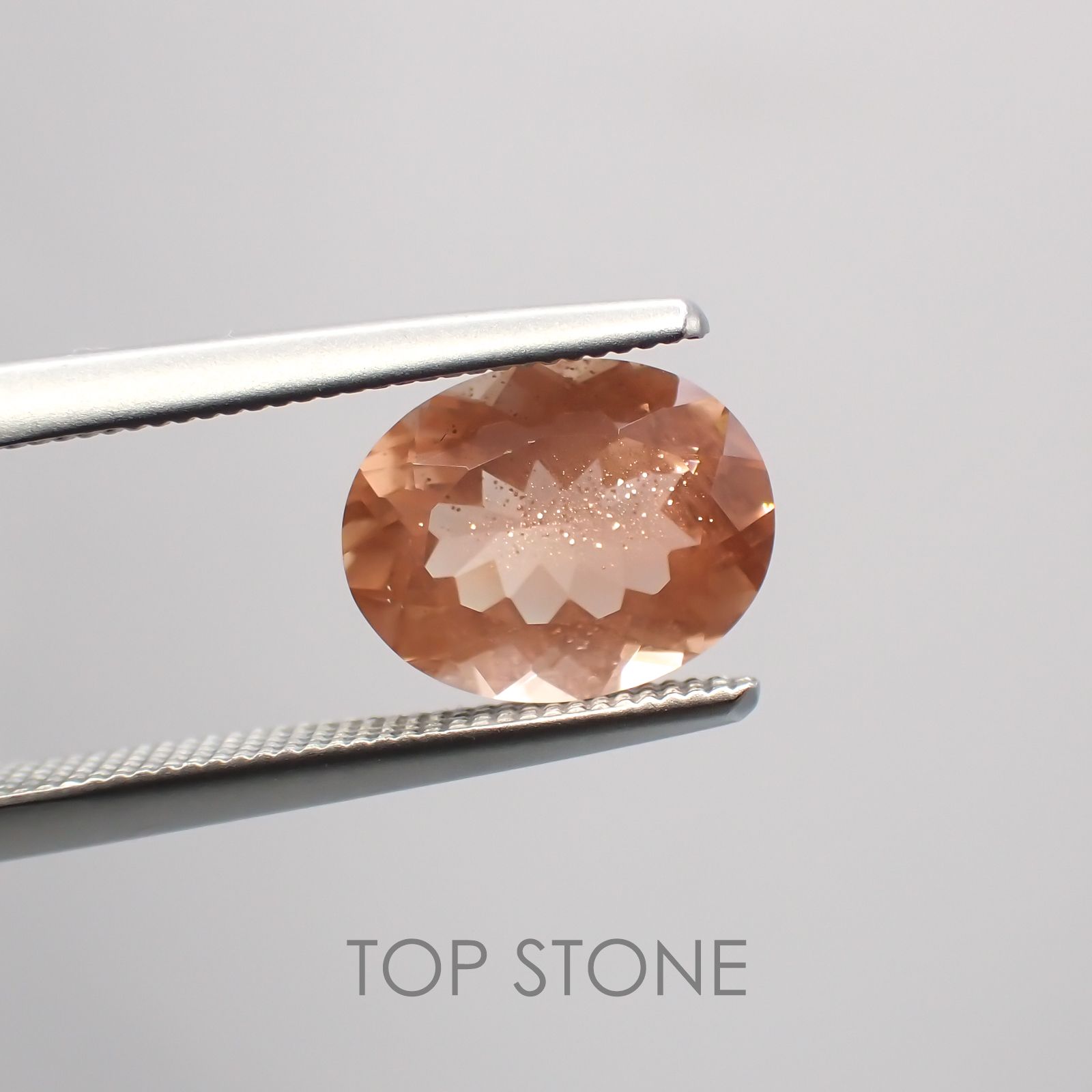 オレゴンサンストーン(宝石名ラブラドライト) アメリカ・オレゴン州産 1.72ct 識別済[210410378]9×7.2mm前後