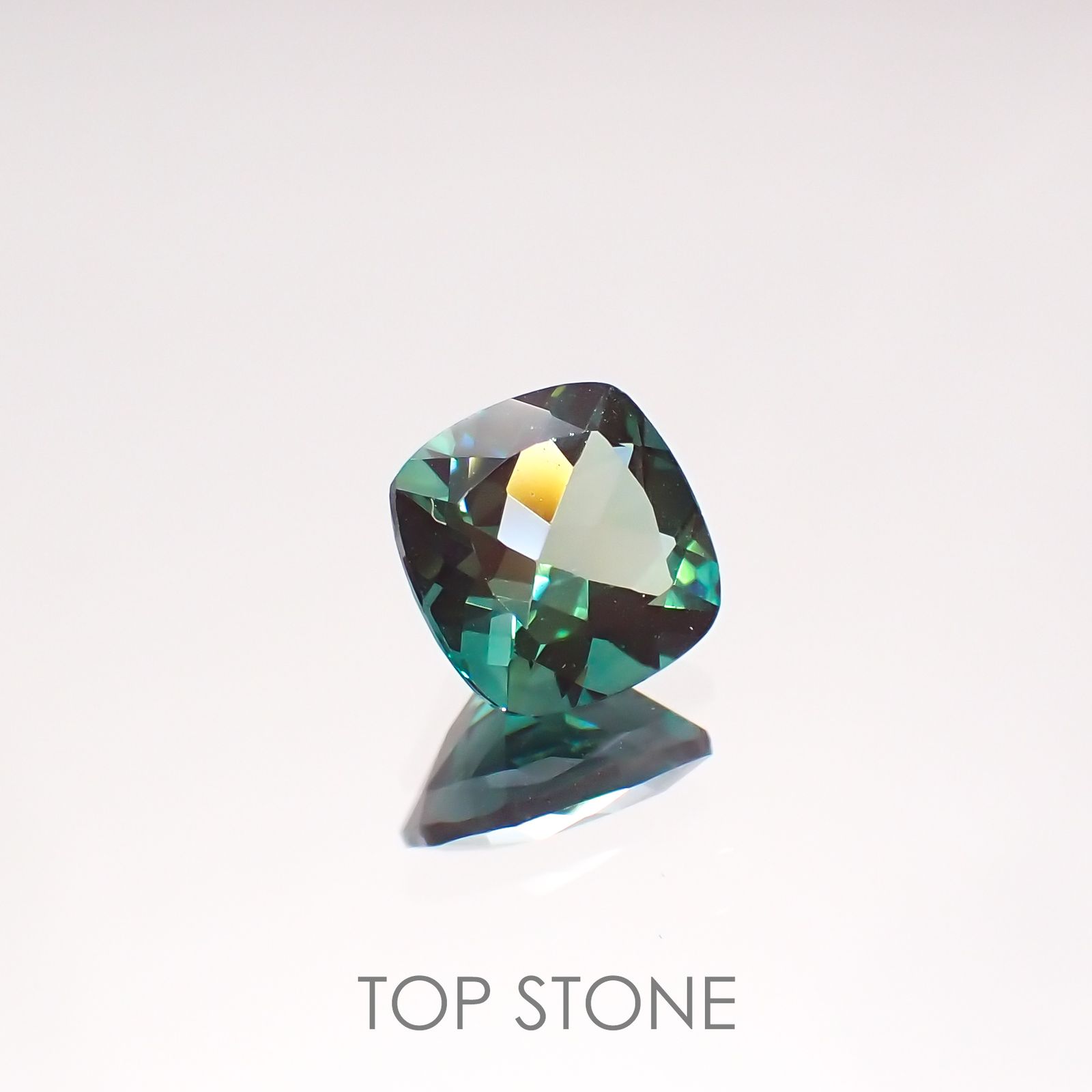 グリーンアンデシン(宝石名グリーン・アンデシン)チベット産 1.29ct 識別済[220115250]7.2x7.2mm前後
