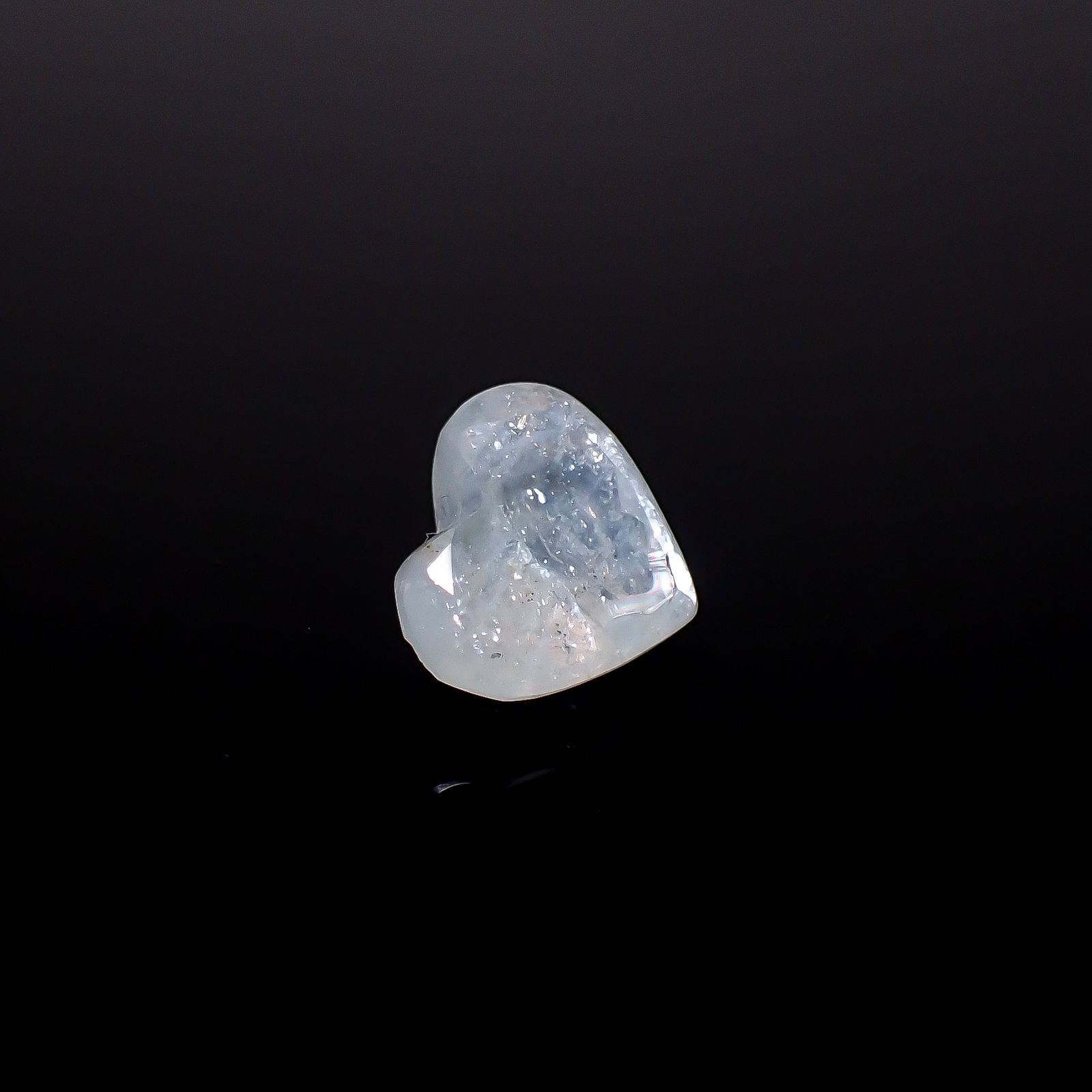 イリデッセンスアクアマリン ブラジル産 2.38ct / 8.7x9.8mm前後 [250730850]