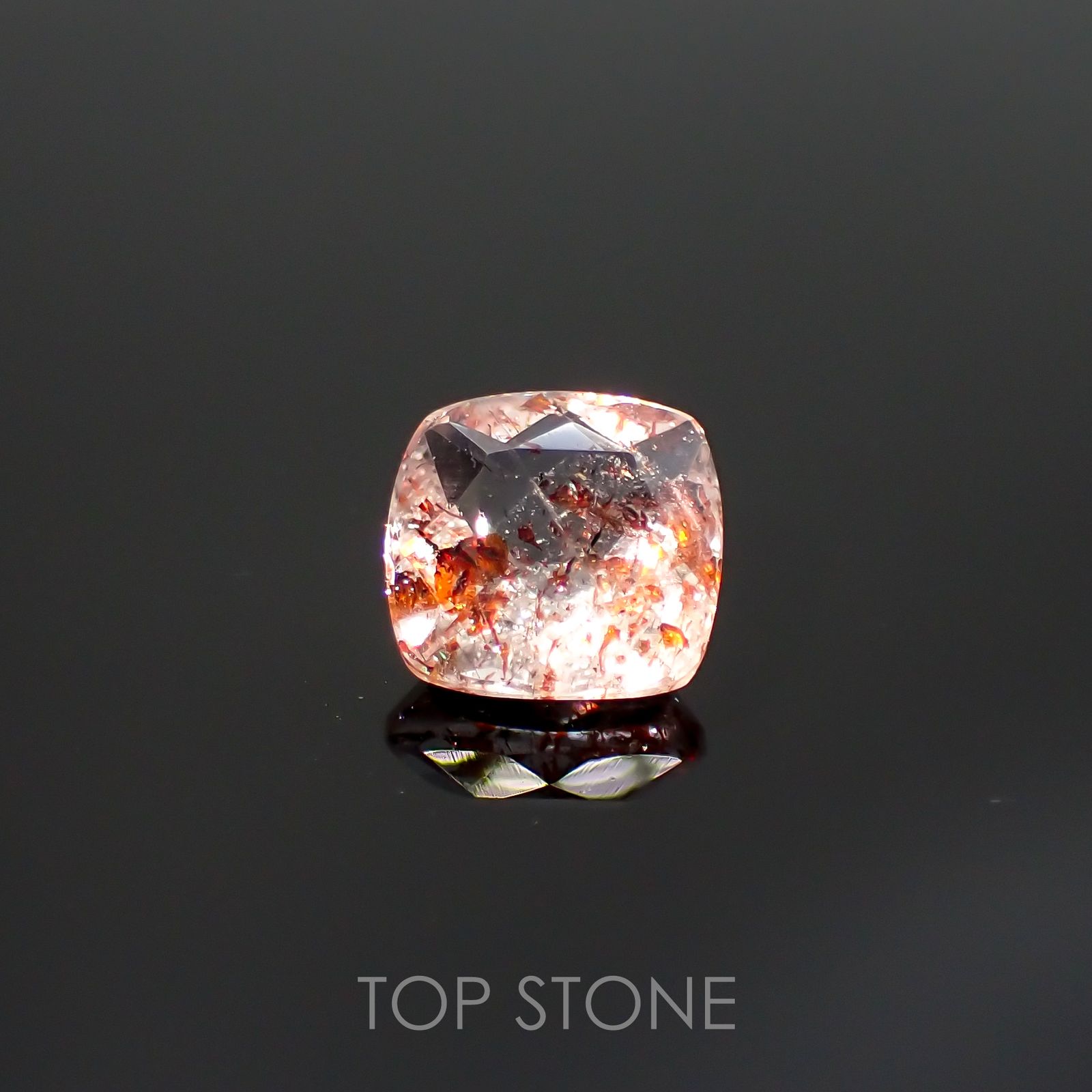 ファイヤークォーツ ナイジェリア産 1.37ct[220114756]7.1x7mm前後