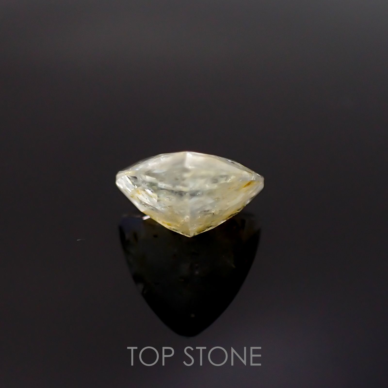 オーロラアクアマリン ブラジル産 2.86ct[220114405]10.1x10.4mm前後