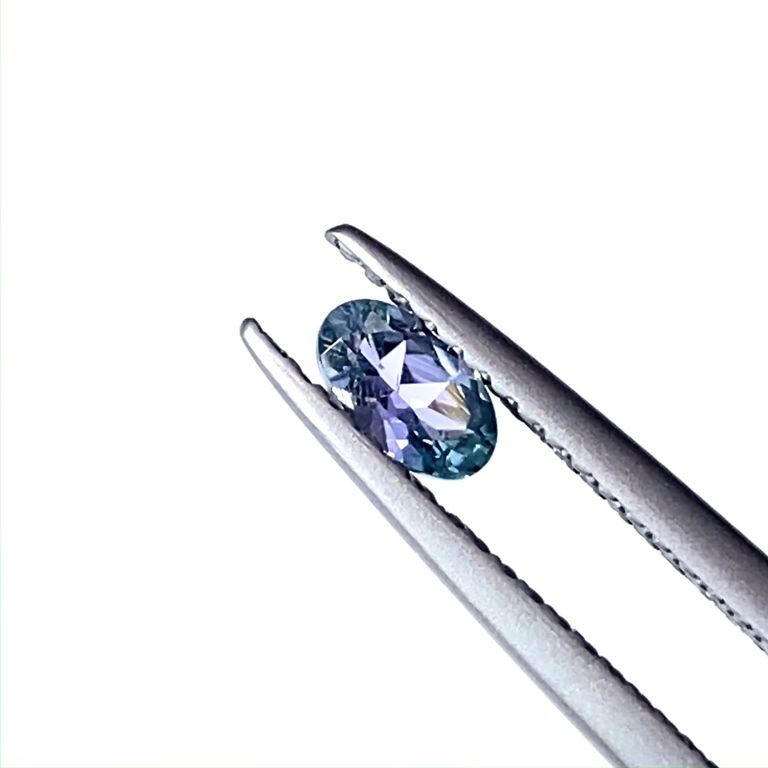 ブルーコーネルピン(宝石名コーネルピン)タンザニア産 0.26ct 識別済 