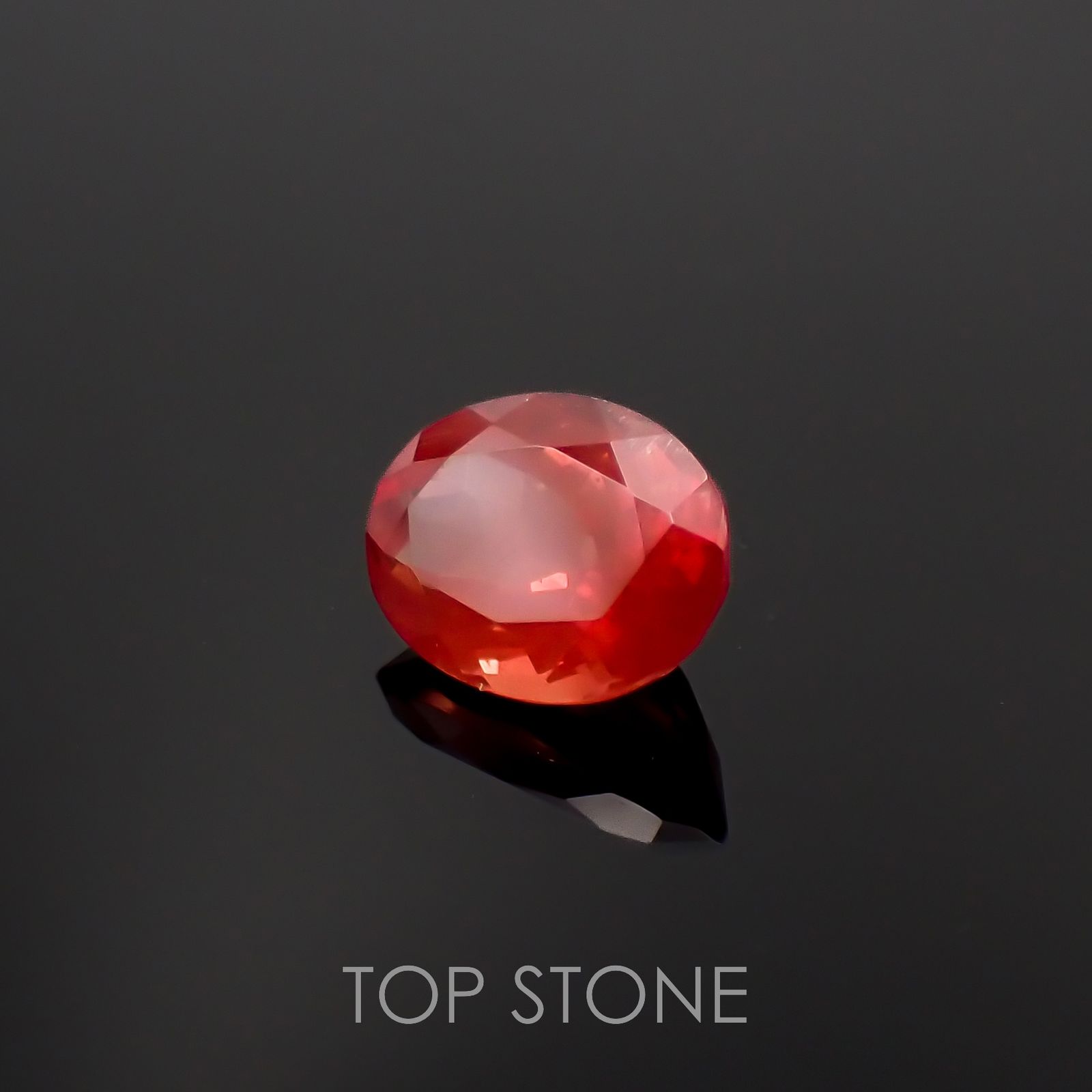 オレゴンサンストーン アメリカ・オレゴン州産 1.75ct[230119981]9.2x6.9mm前後