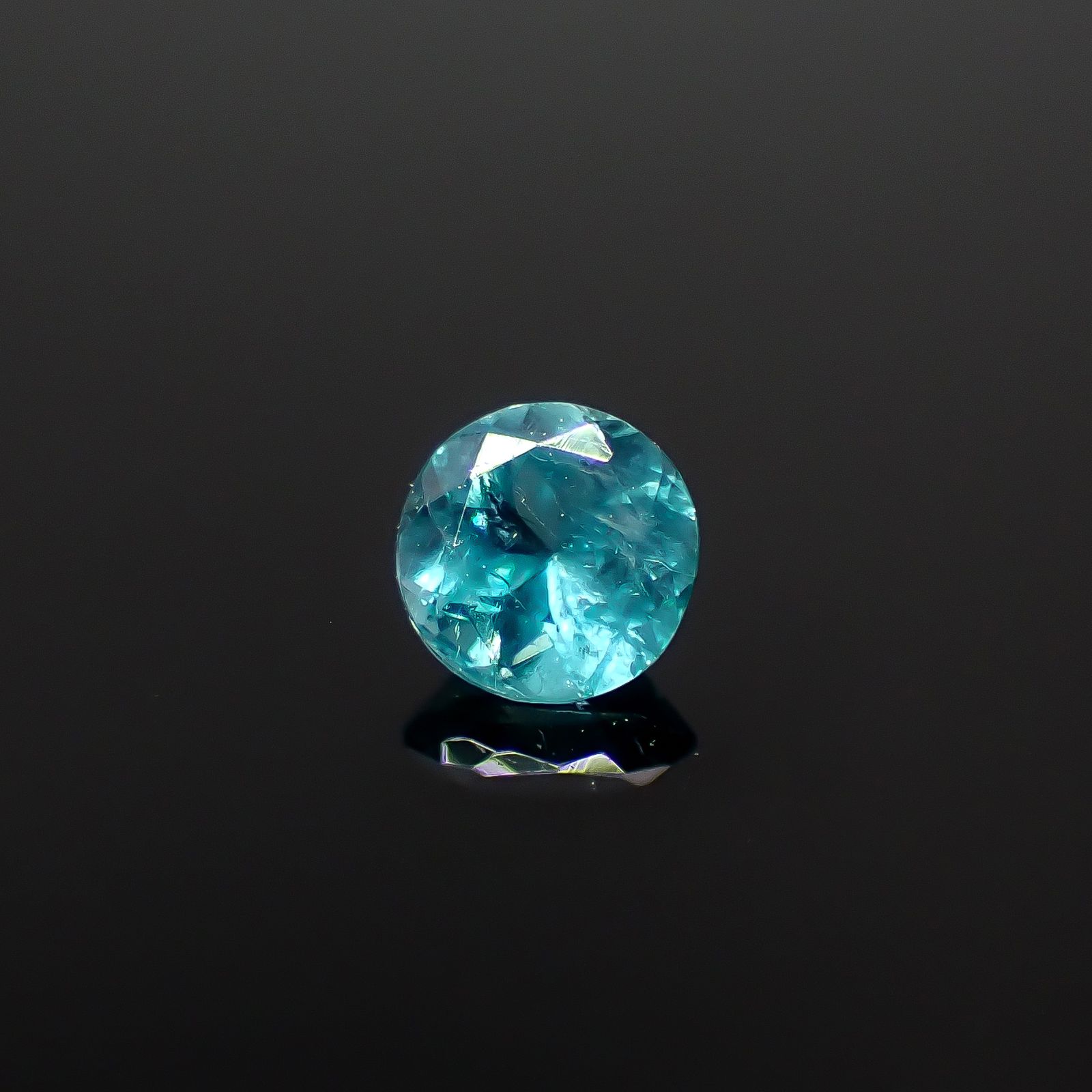 グランディディエライト マダガスカル産 0.16ct [250730673]3.5x3.5mm前後
