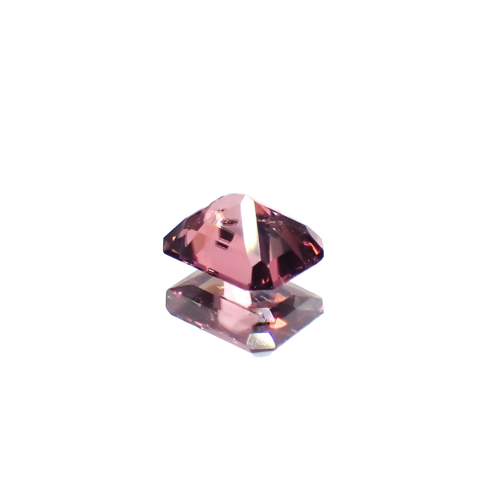 ピンクジルコン スリランカ/カンボジア産 0.46ct[240627921]4.6x3.5mm前後